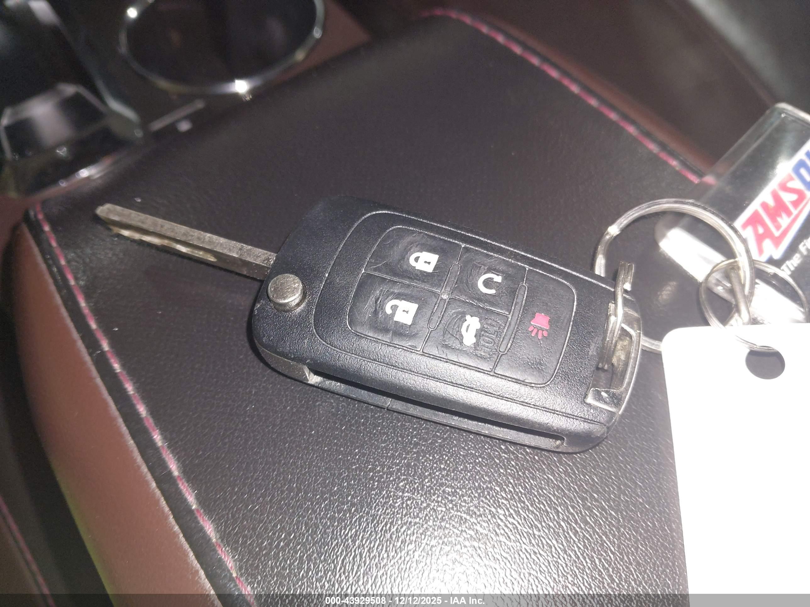 CHEVROLET EQUINOX image 11
