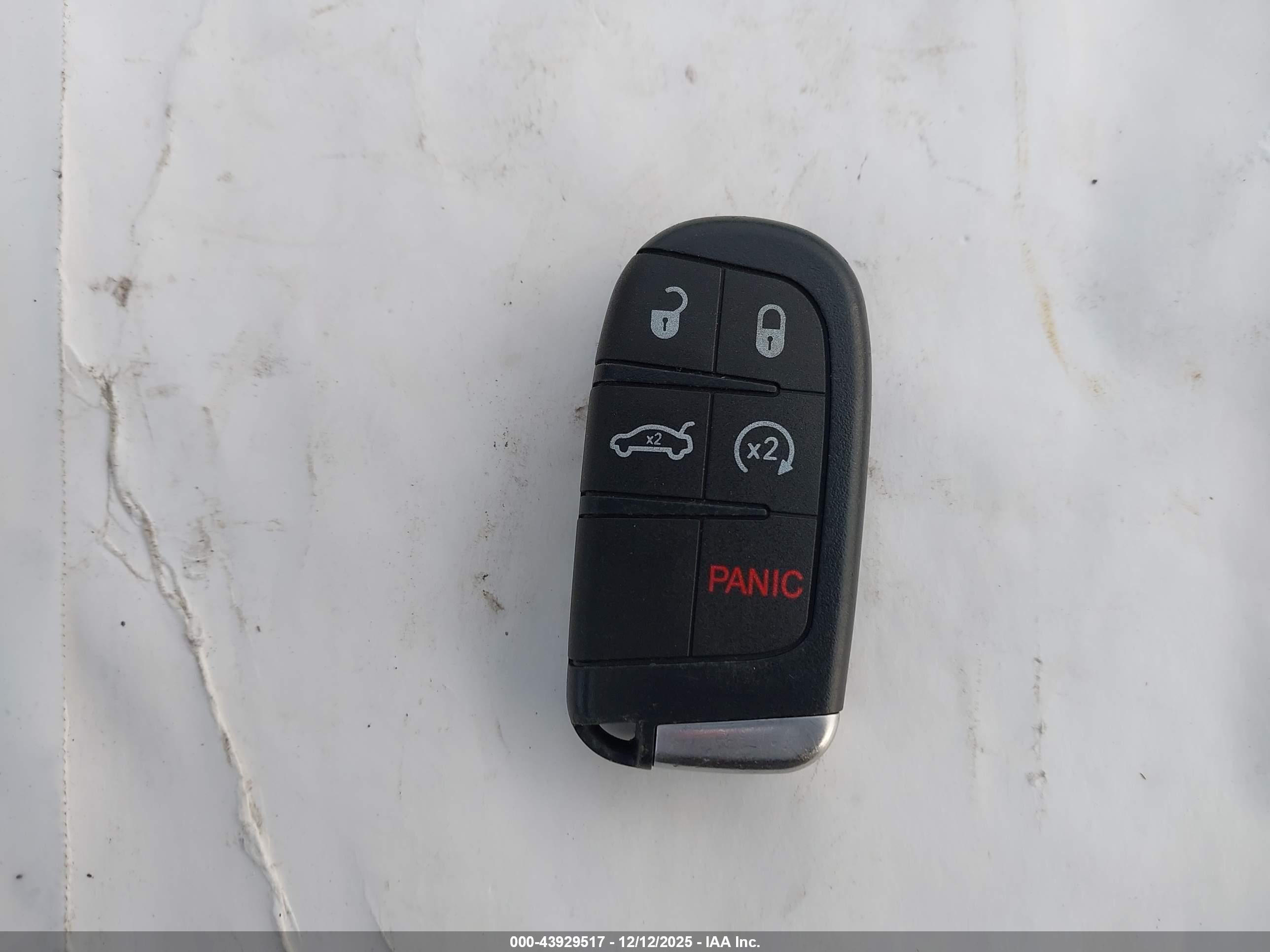 JEEP GRAND image 11