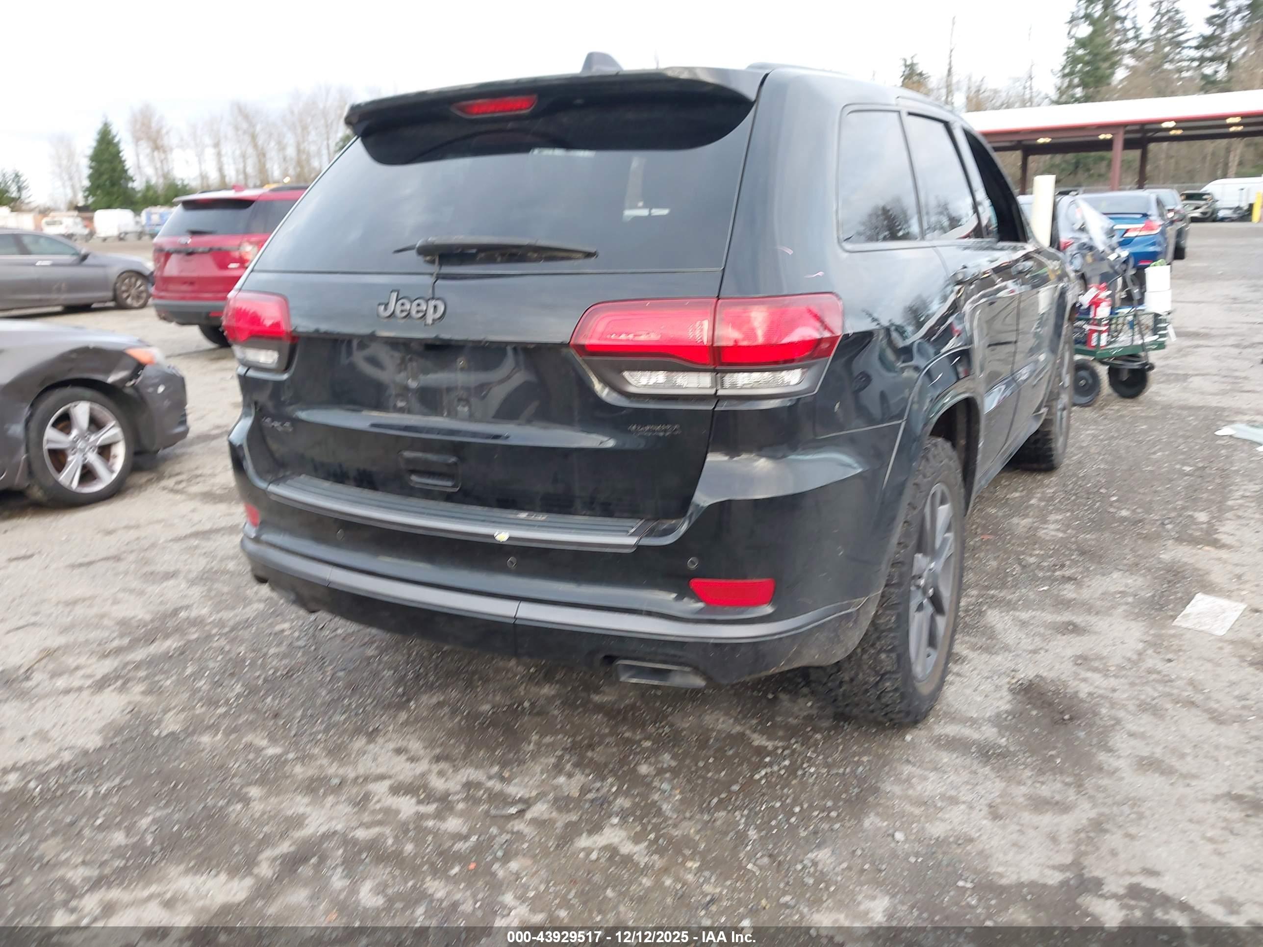 JEEP GRAND image 4