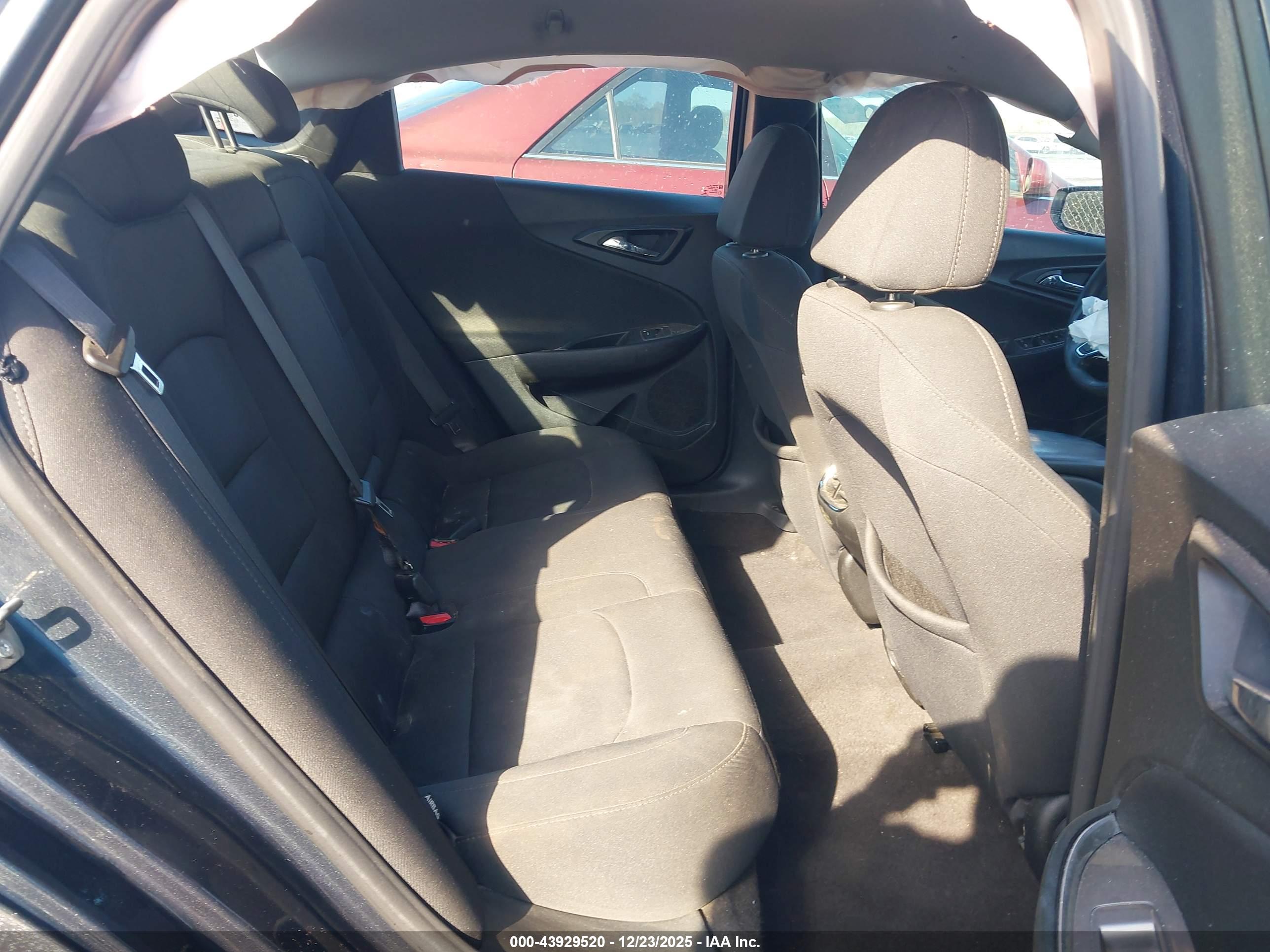 CHEVROLET MALIBU image 8