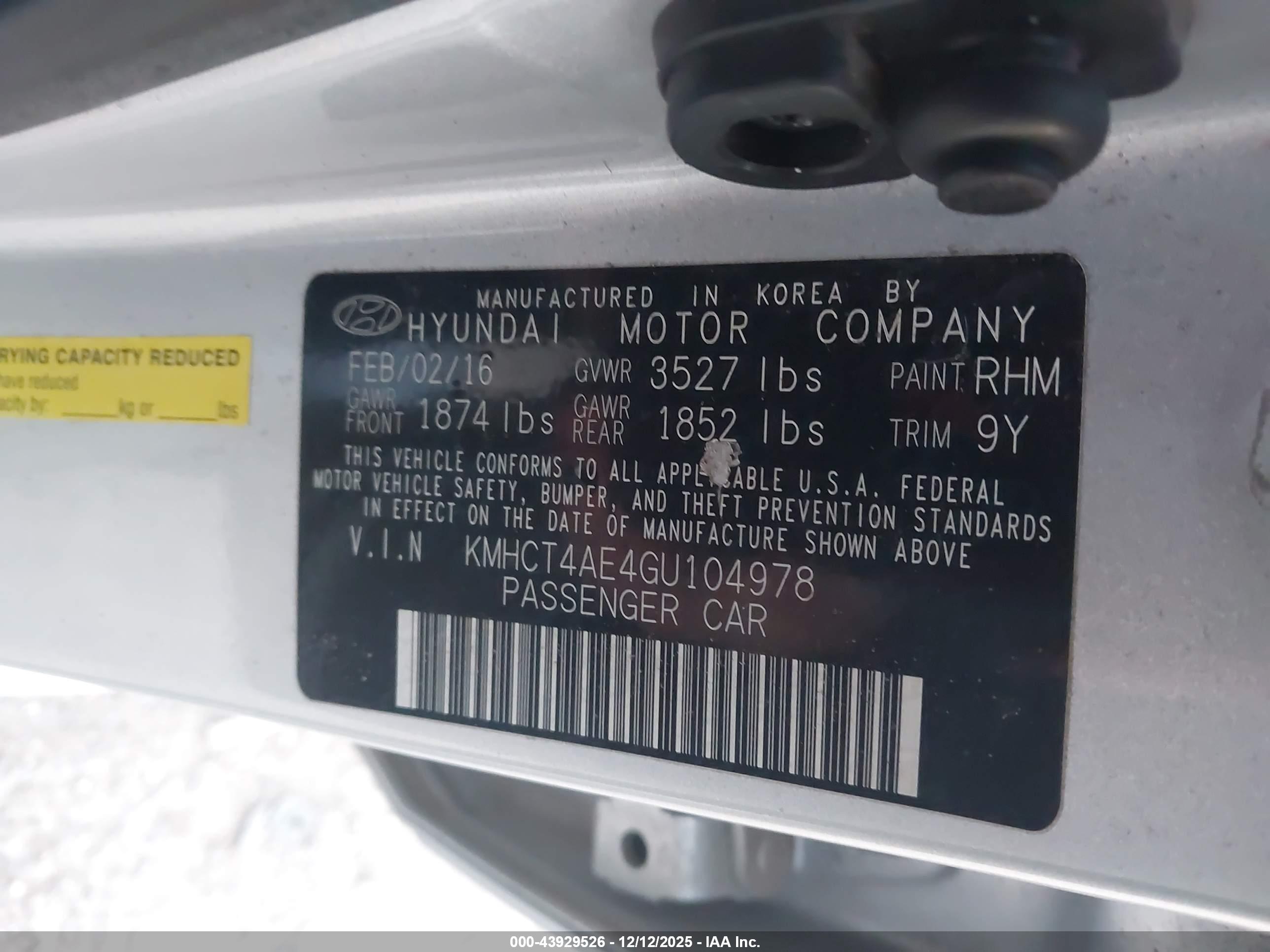 HYUNDAI ACCENT image 9