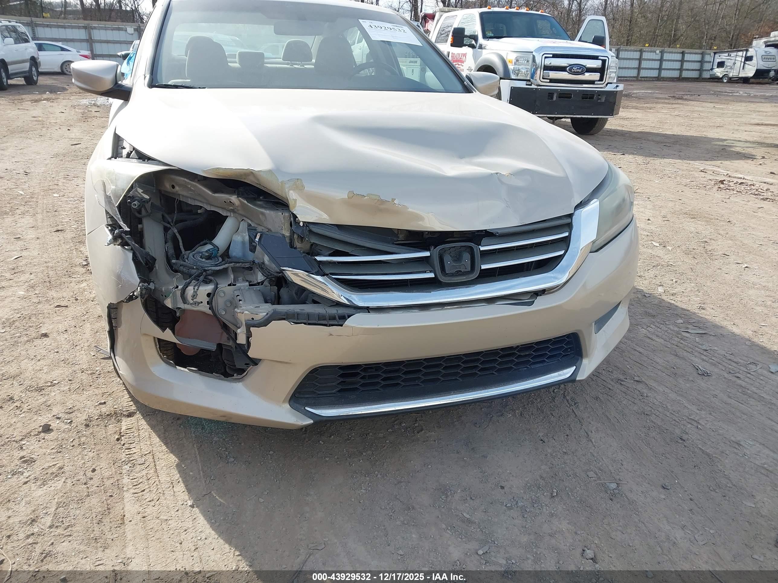 HONDA ACCORD image 6