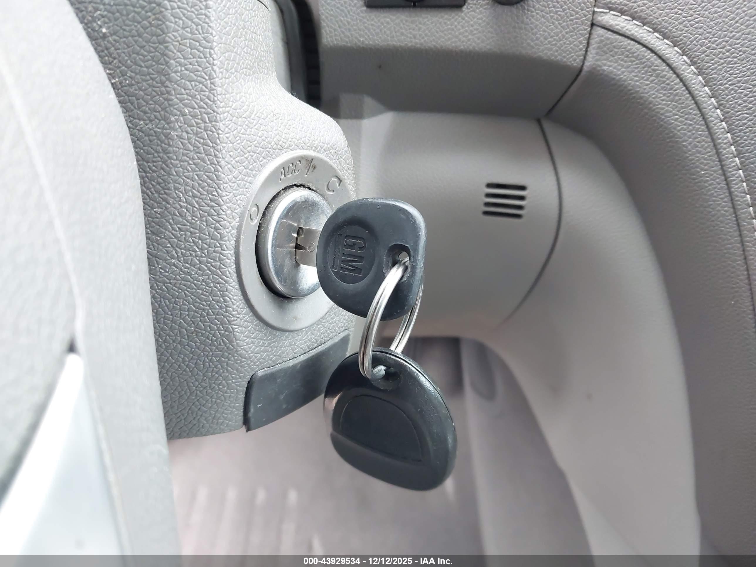 GMC ACADIA image 11