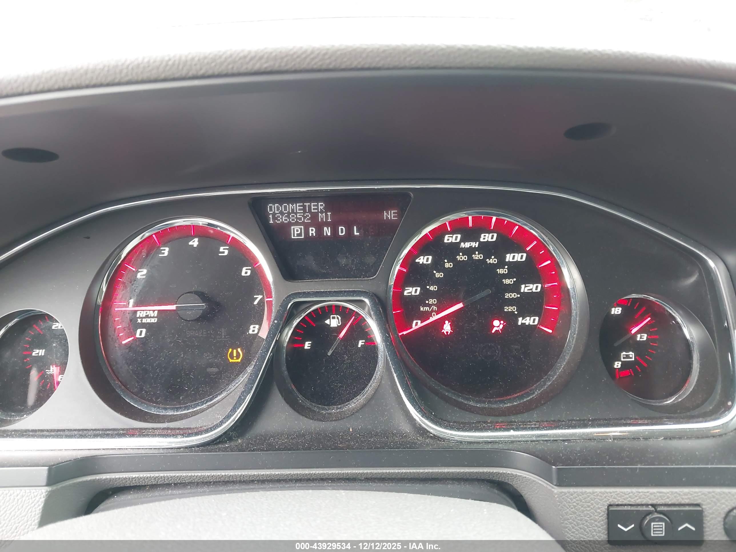 GMC ACADIA image 7