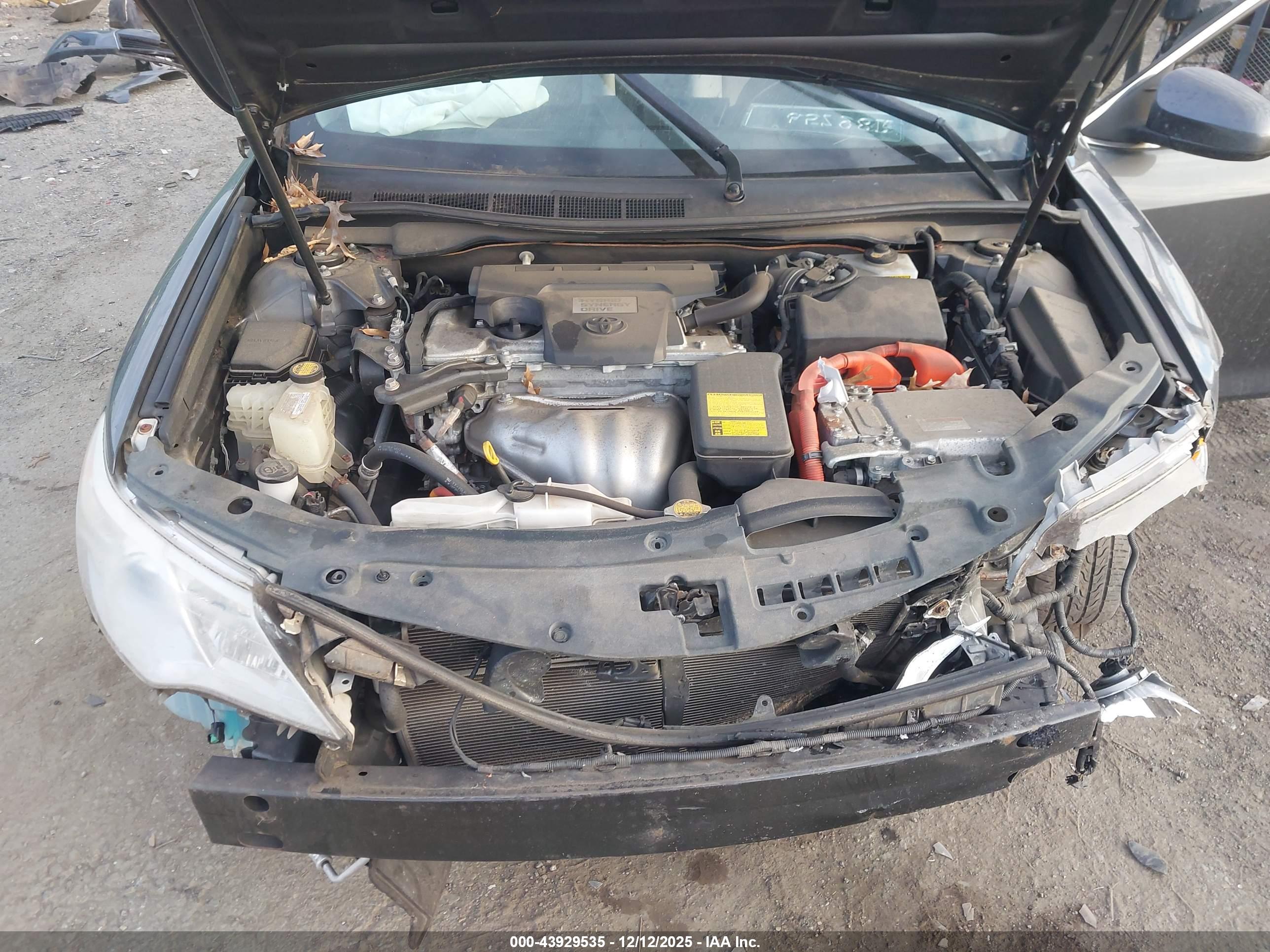 TOYOTA CAMRY image 10