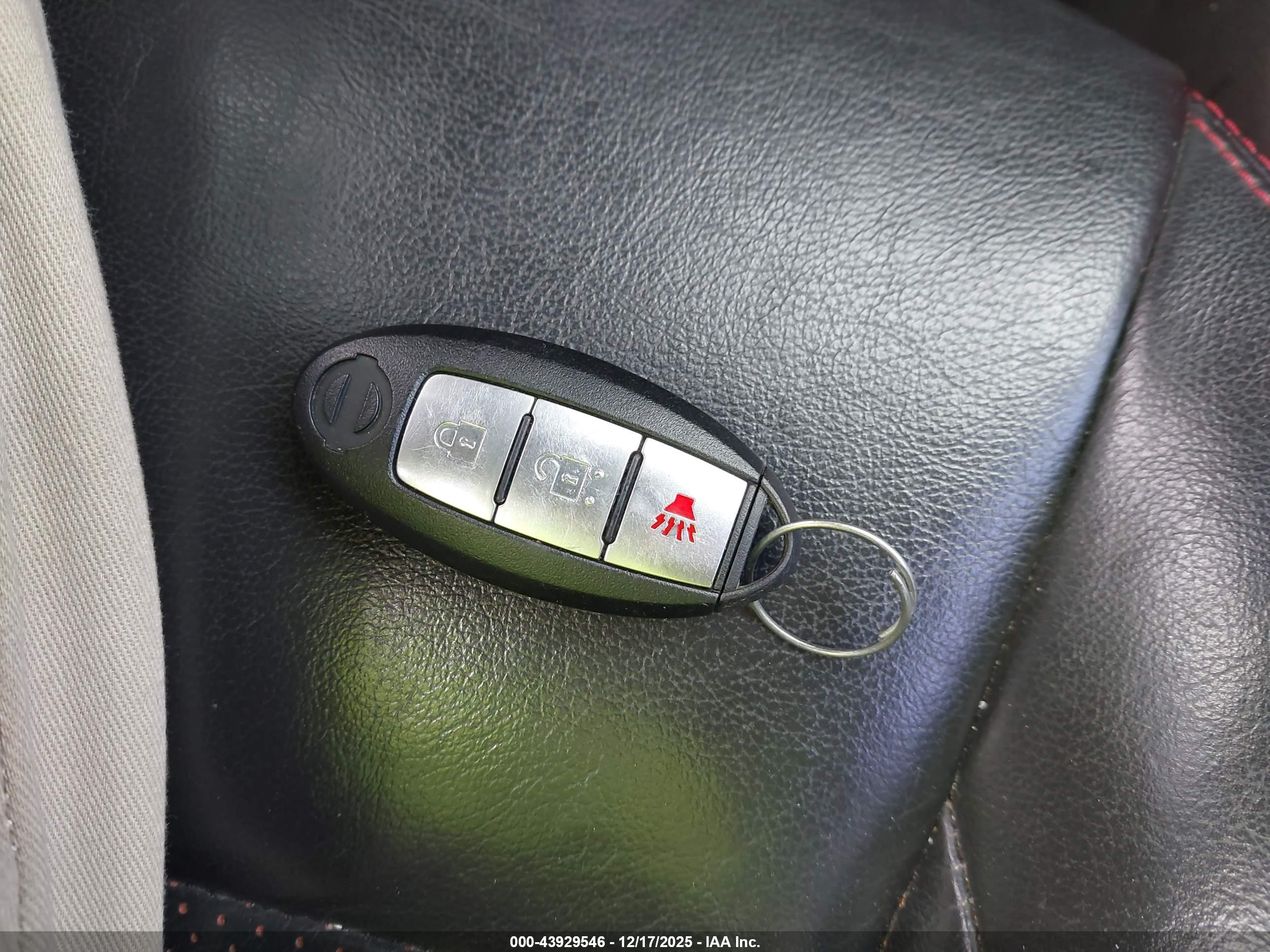 NISSAN JUKE image 11