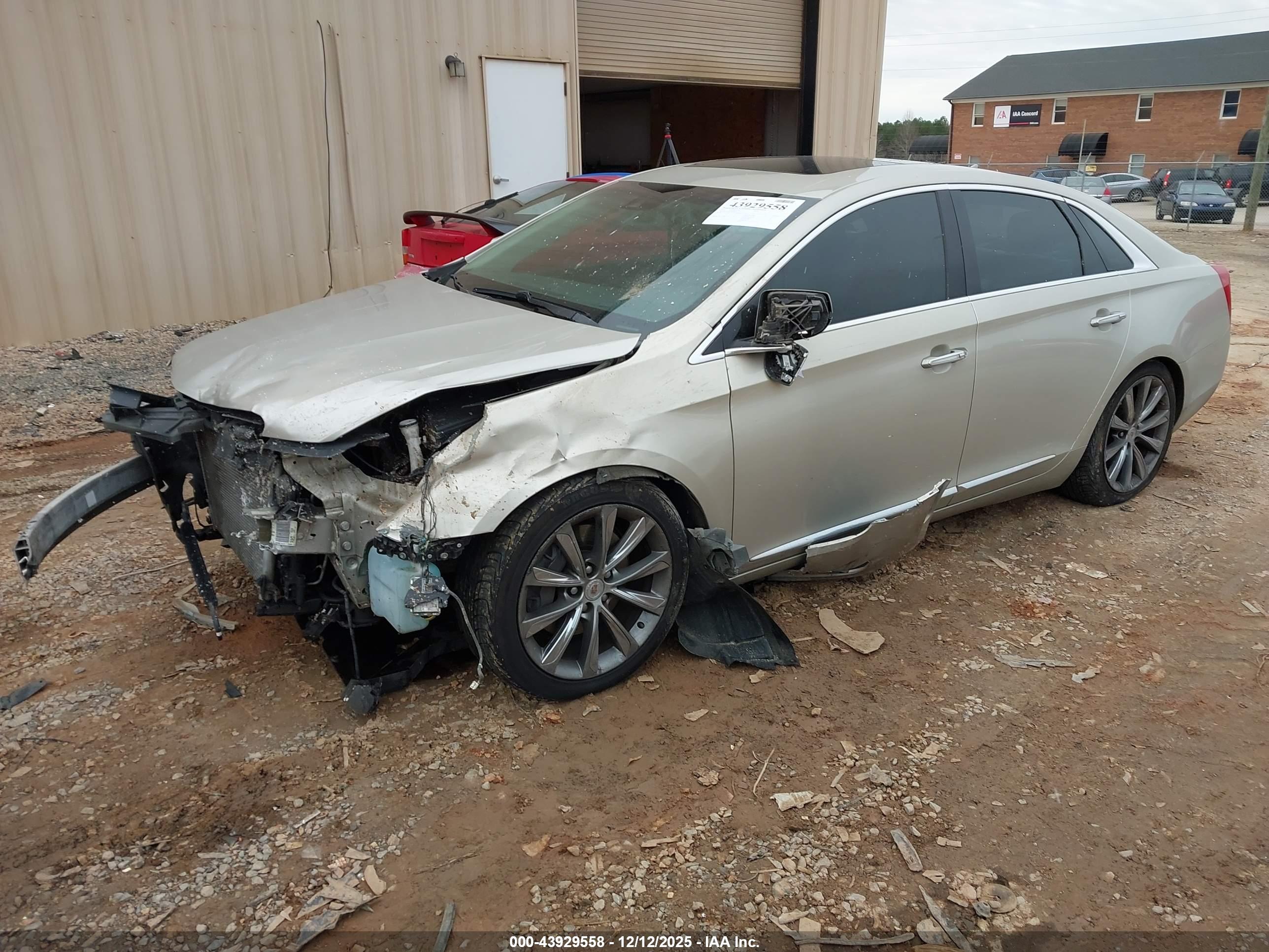 CADILLAC XTS image 2