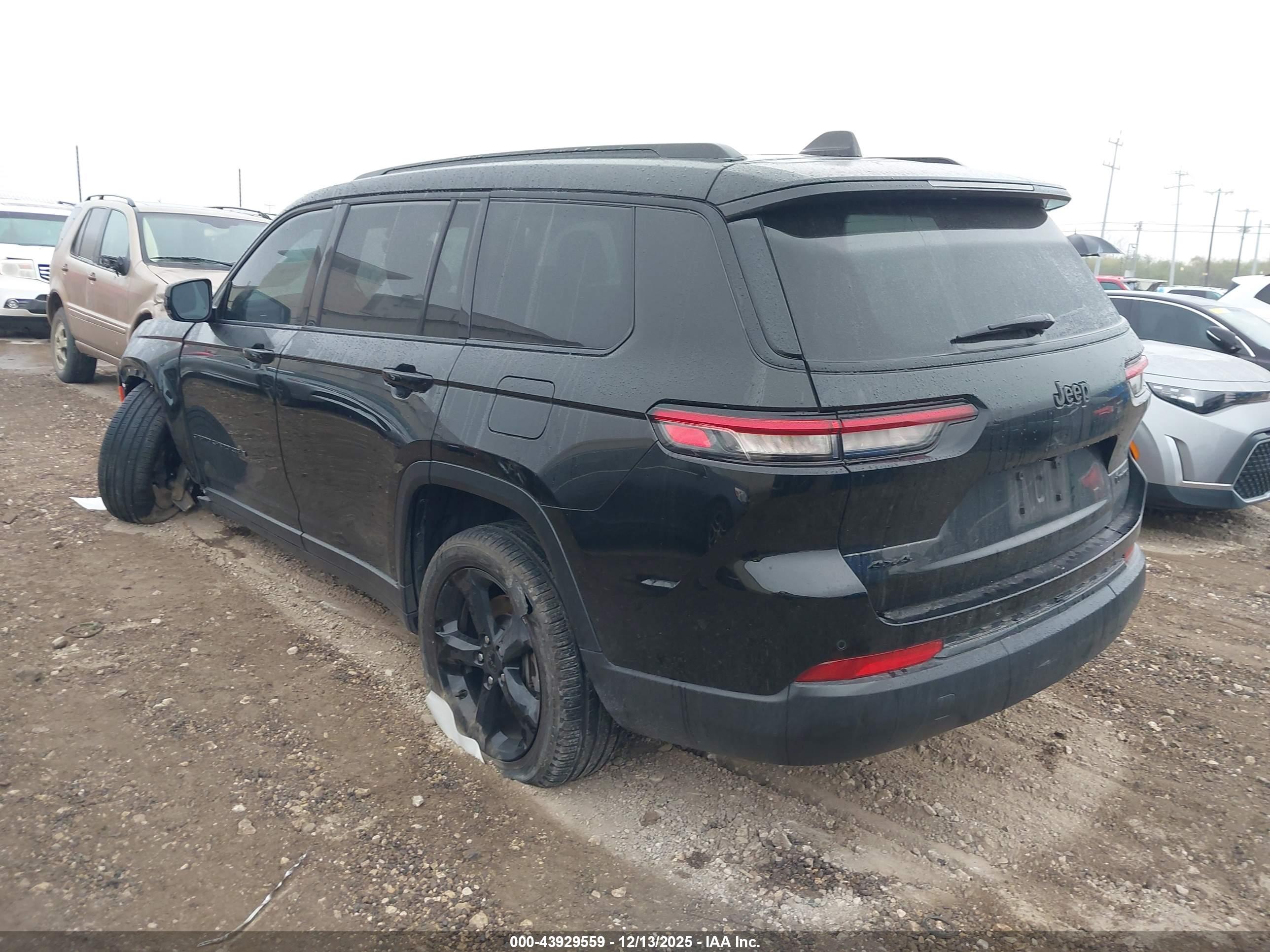 JEEP GRAND image 3