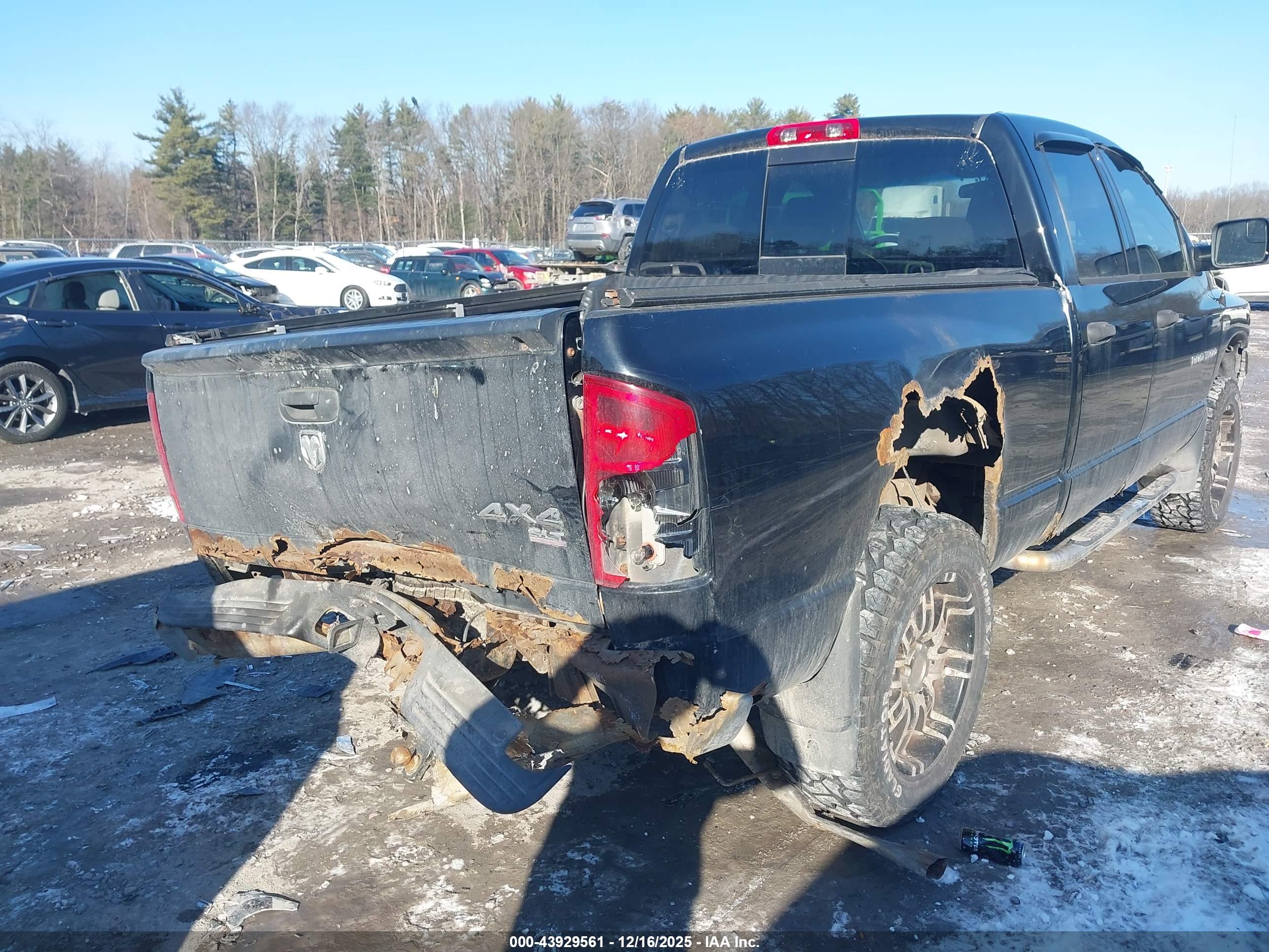 DODGE RAM image 4