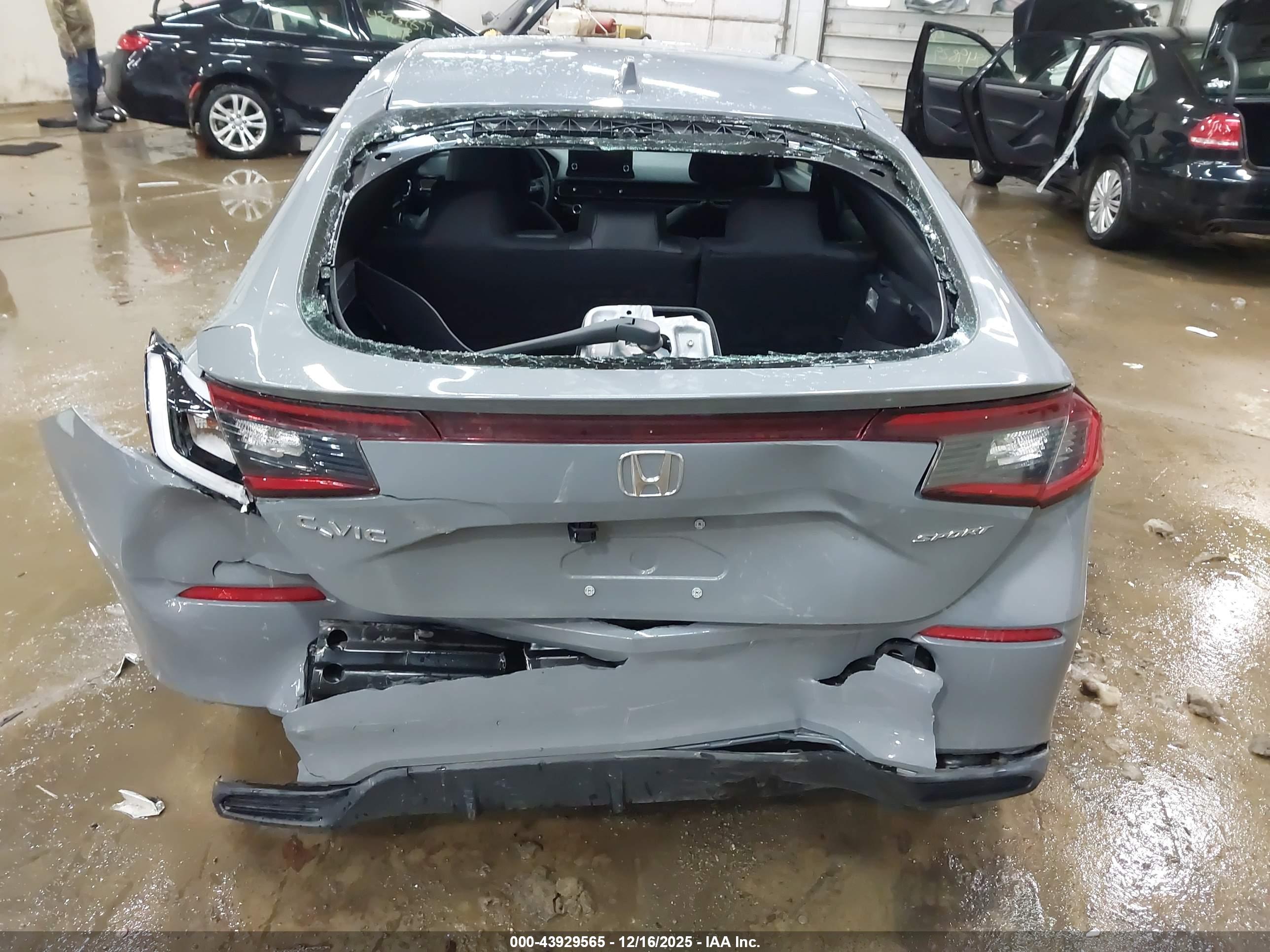 HONDA CIVIC image 6