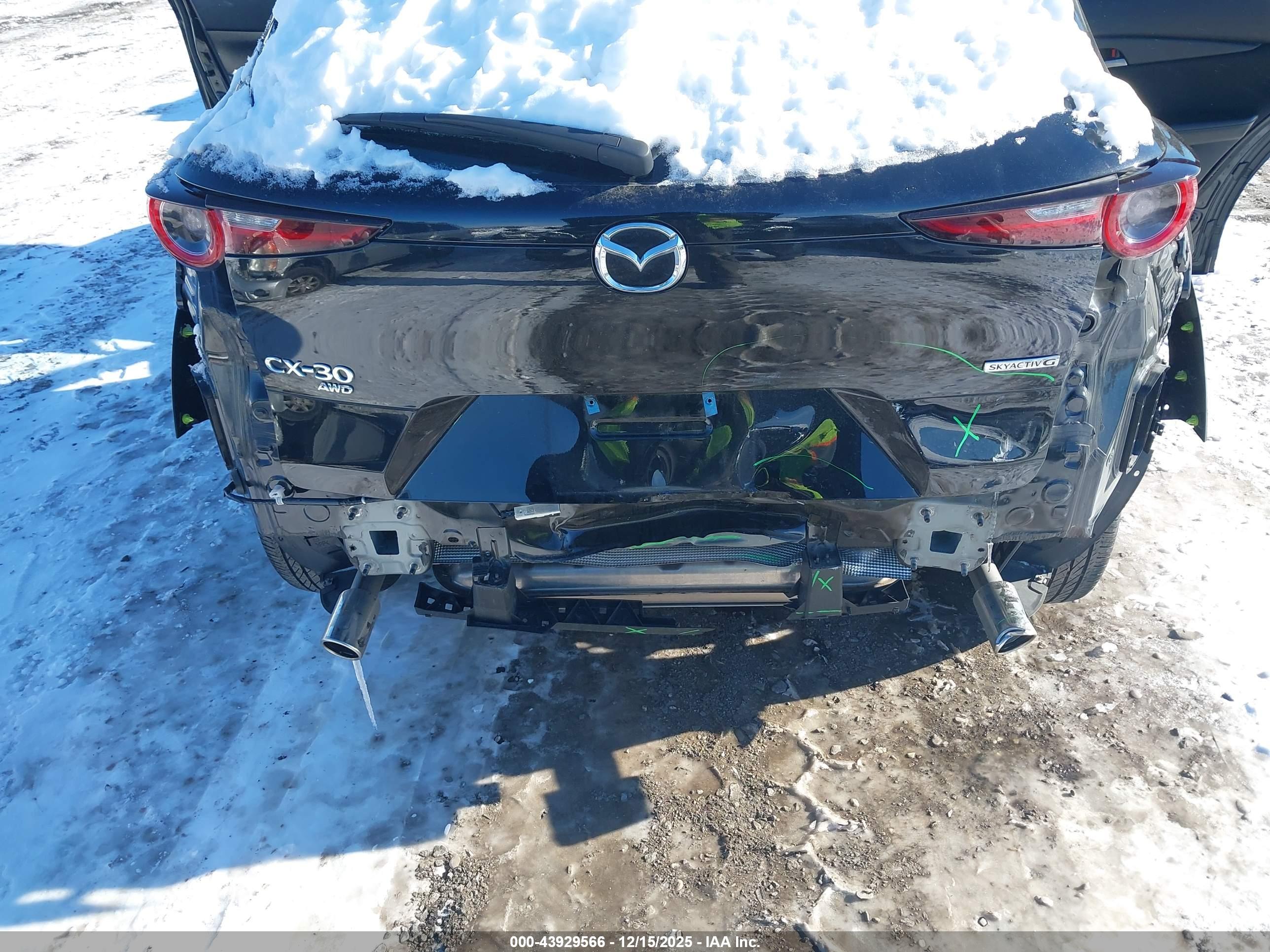 MAZDA CX-30 image 6