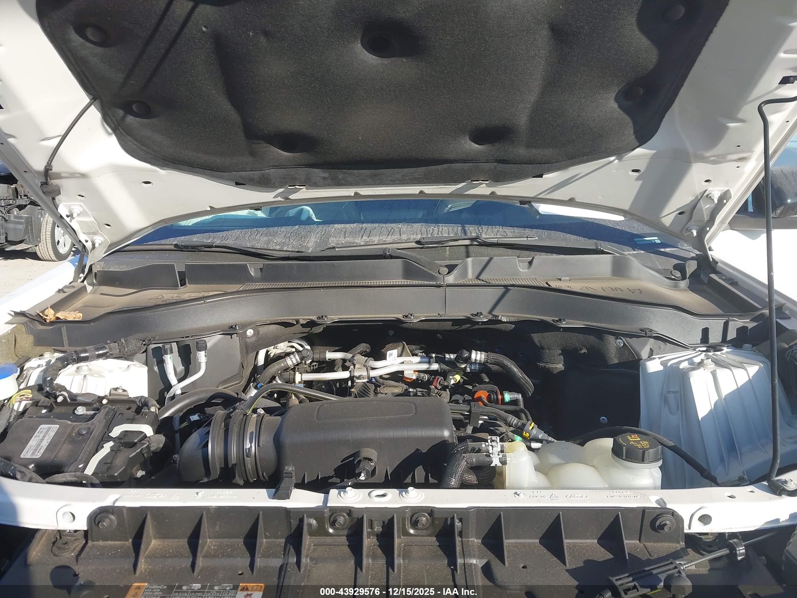 FORD EXPLORER image 10
