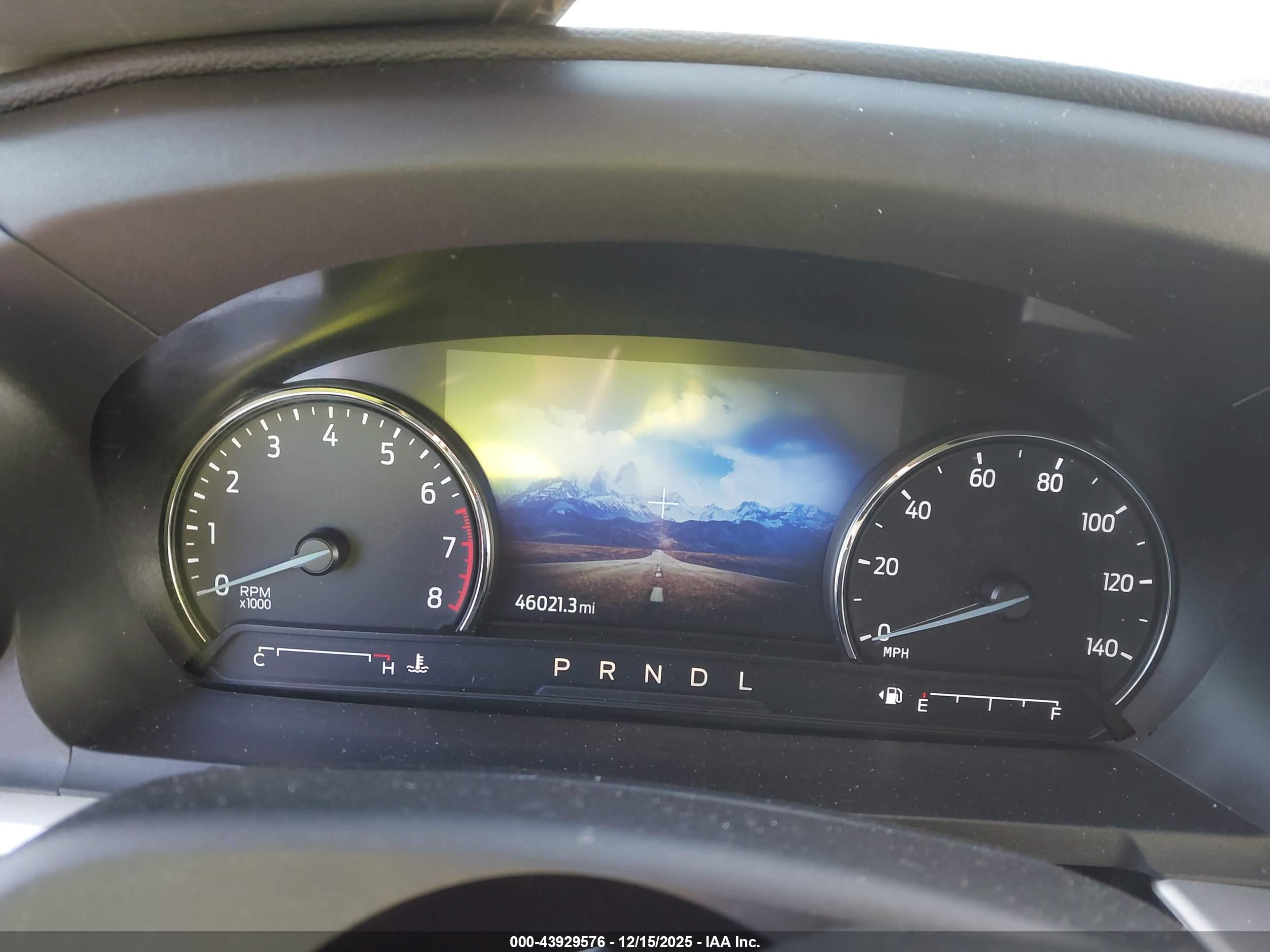 FORD EXPLORER image 7