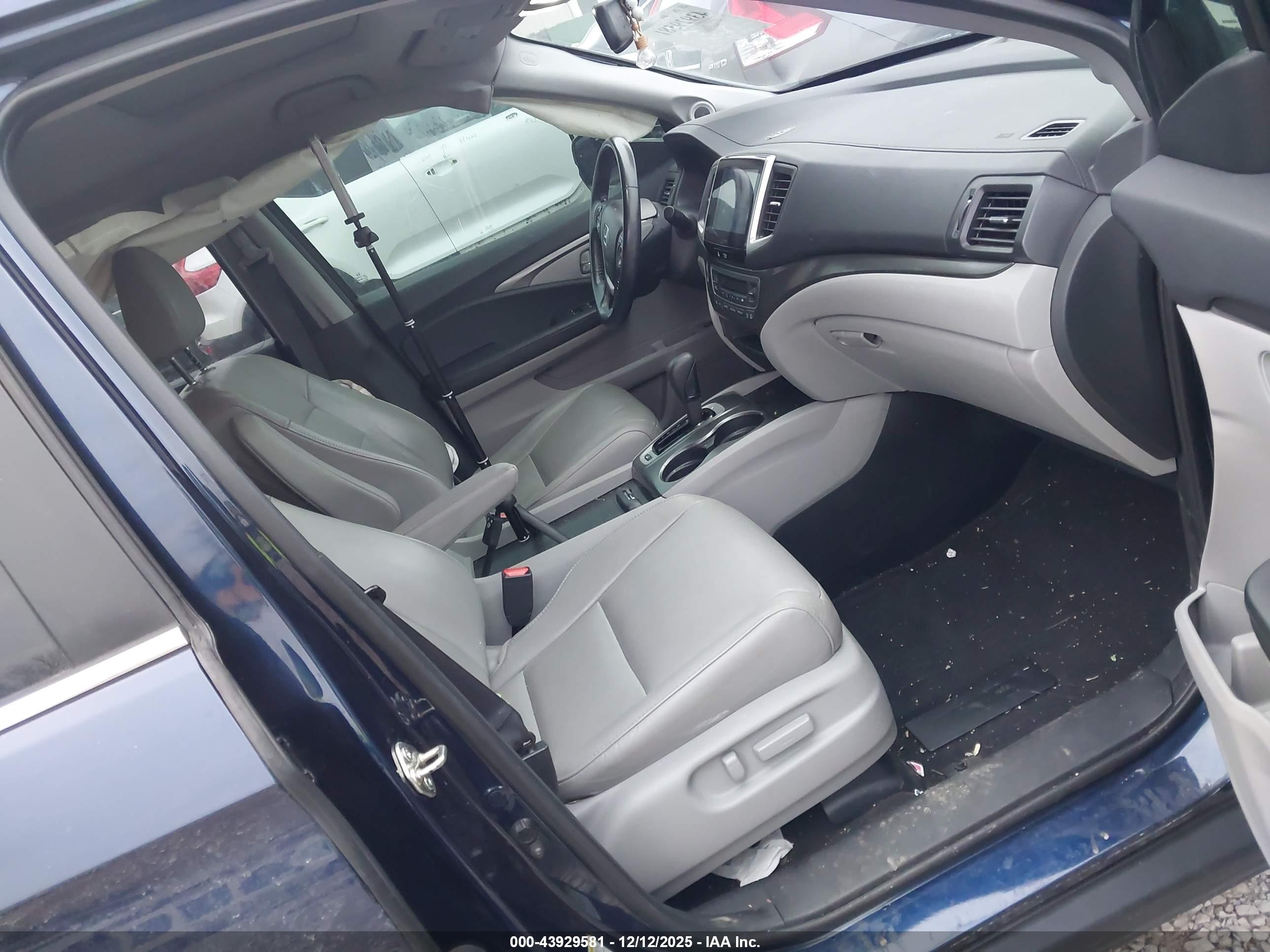 HONDA PILOT image 5