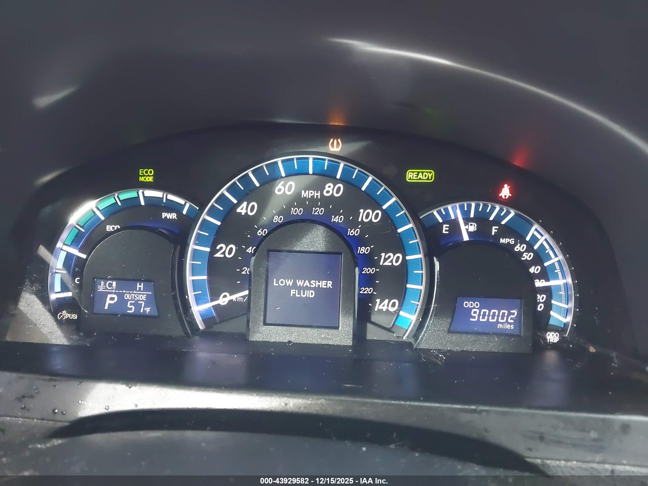 TOYOTA CAMRY image 7