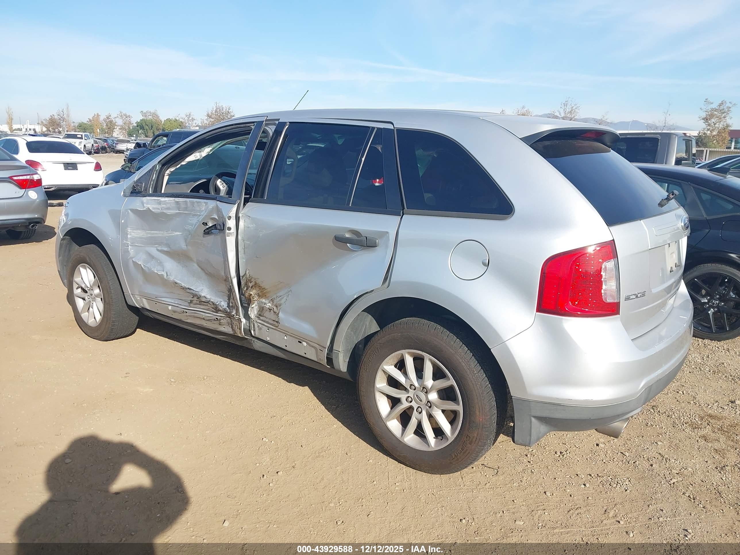 FORD EDGE image 3