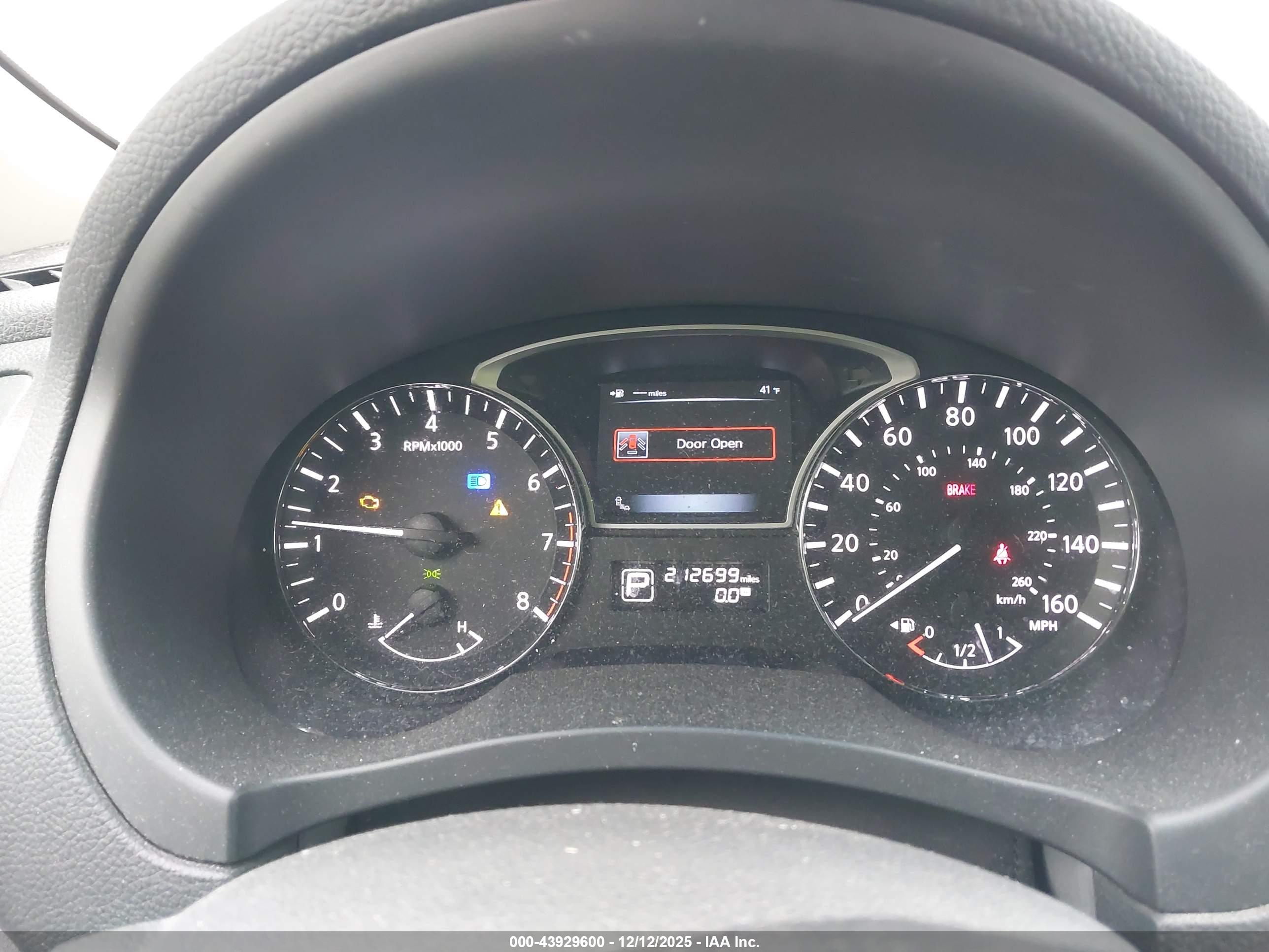 NISSAN ALTIMA image 7