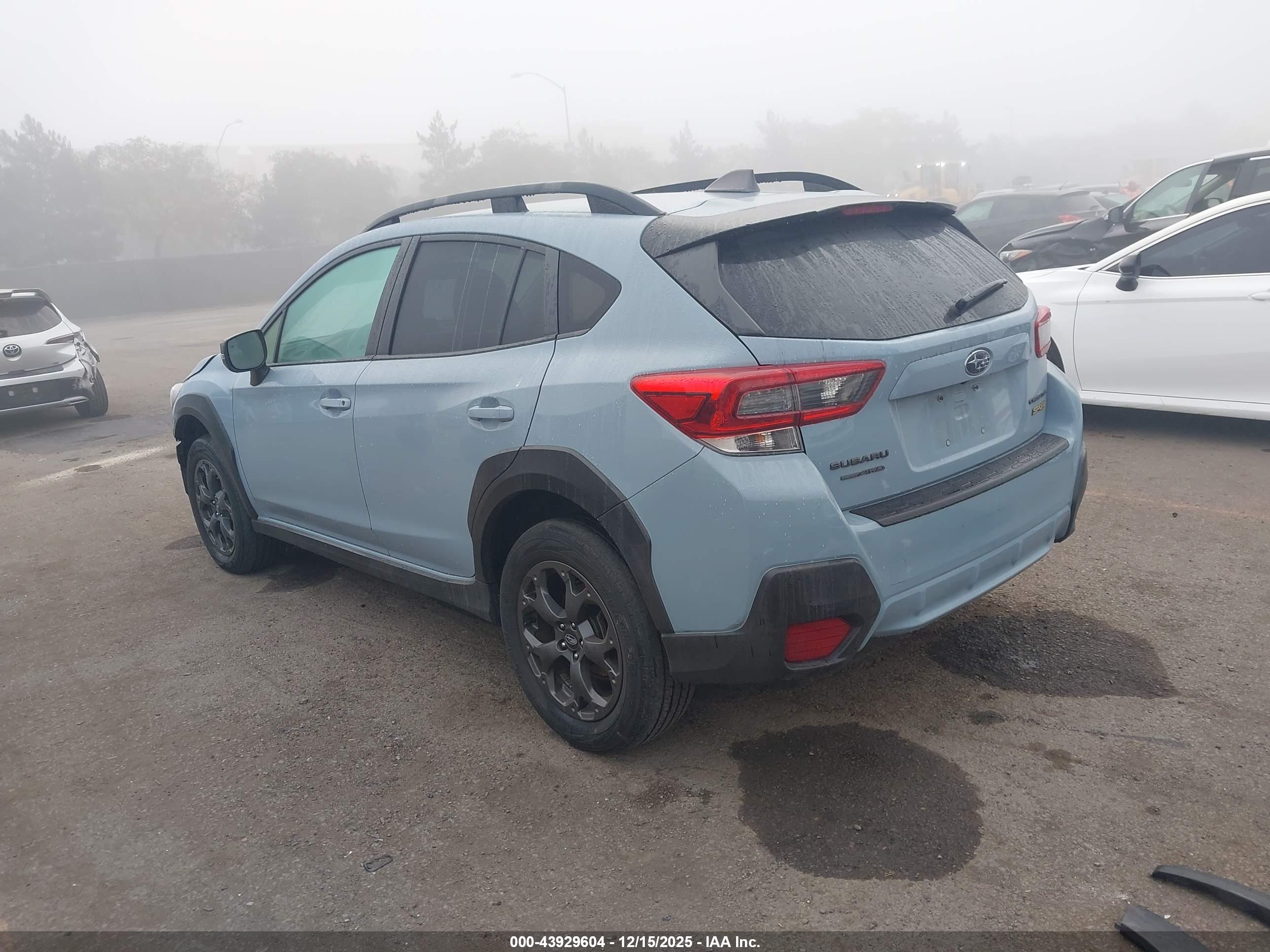SUBARU CROSSTREK image 3