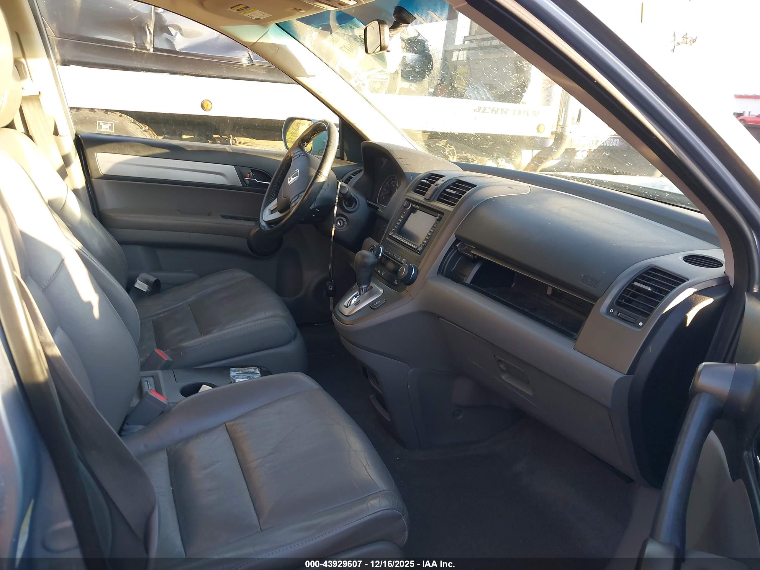 HONDA CR-V image 5