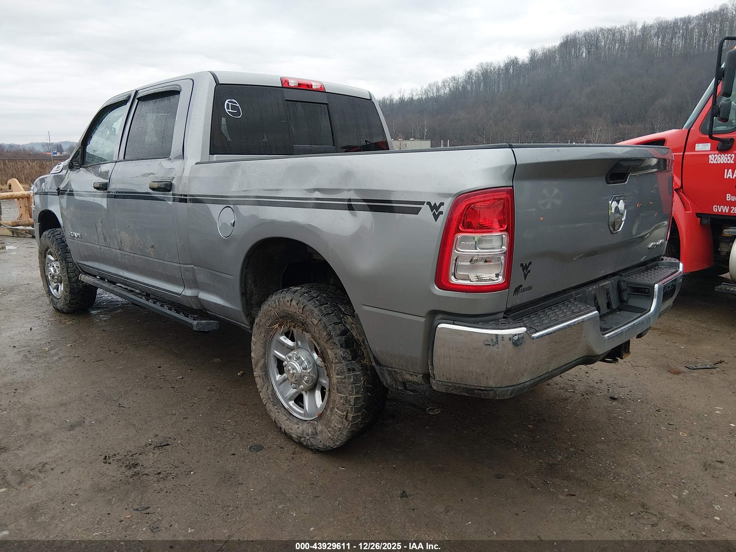 RAM 3500 image 3