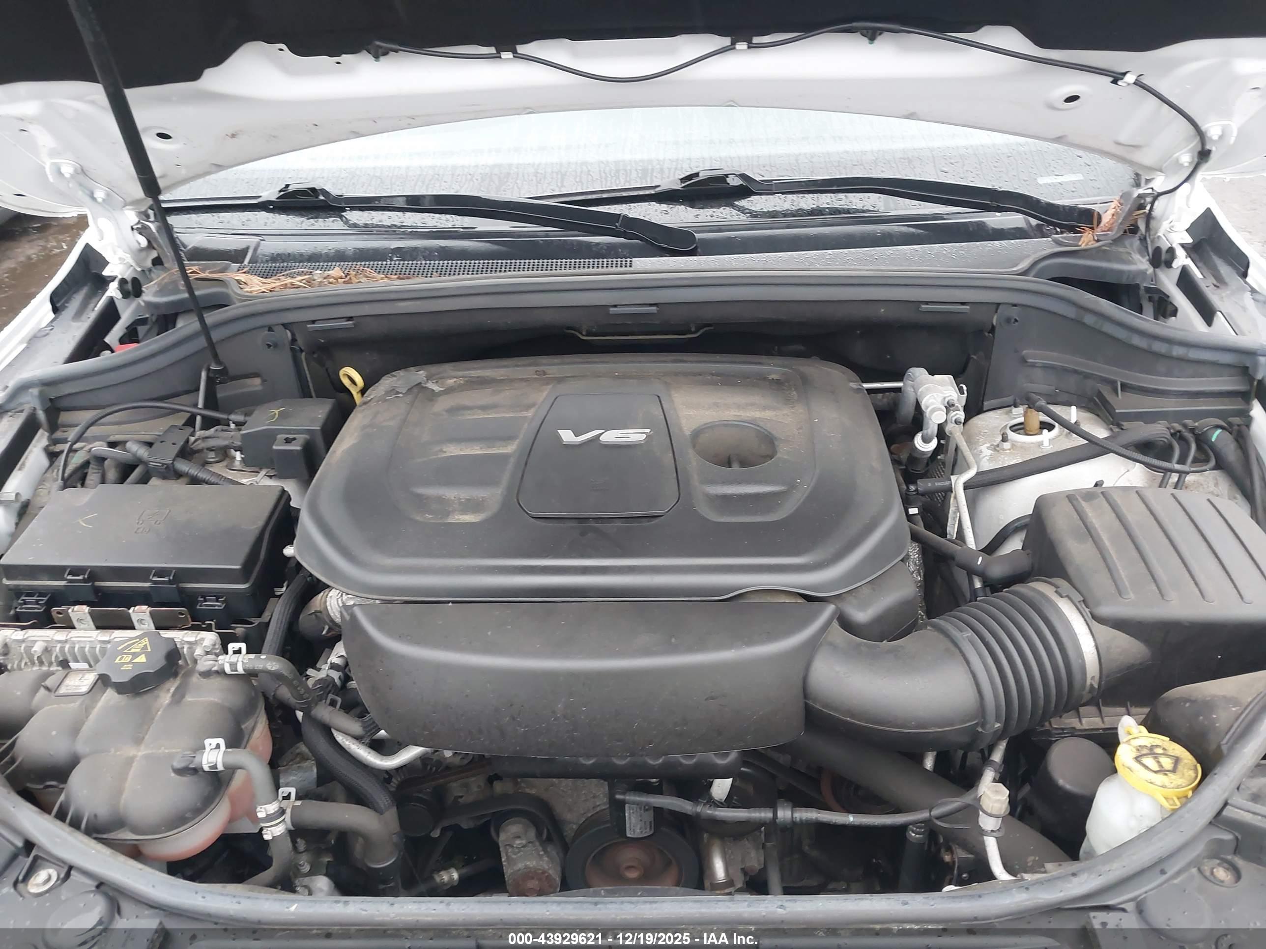JEEP GRAND image 10