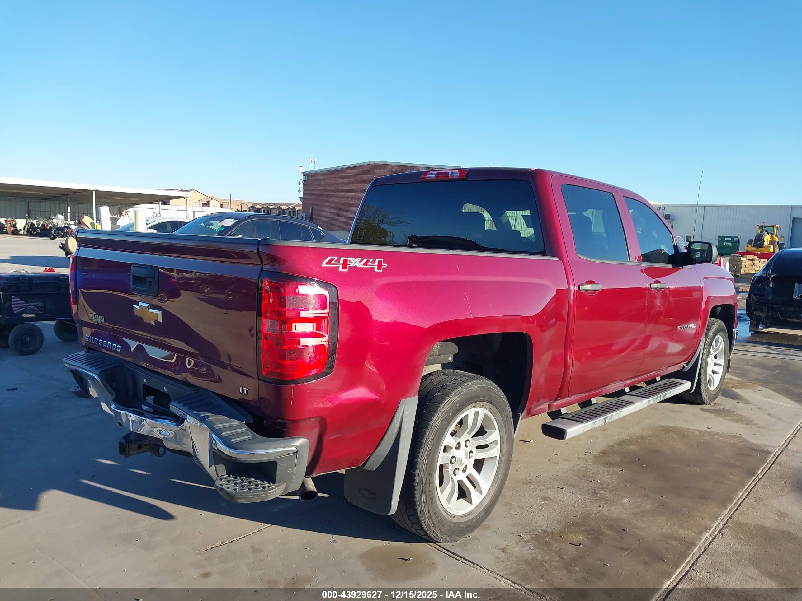 CHEVROLET SILVERADO image 4