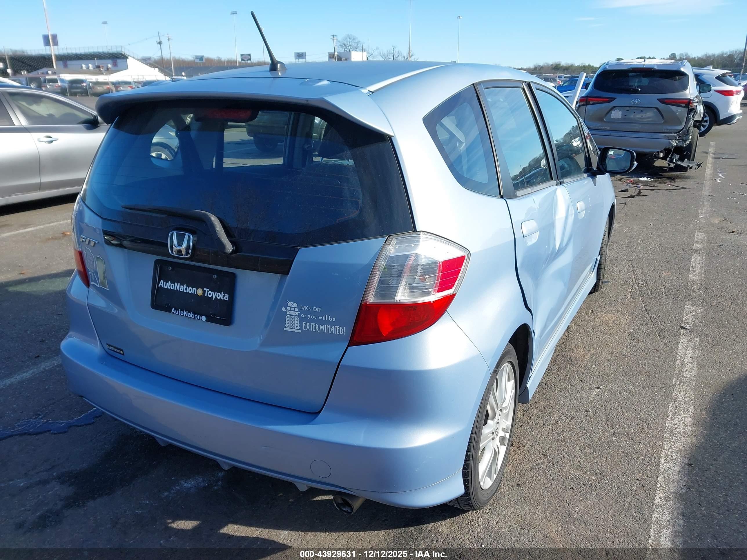 HONDA FIT image 4