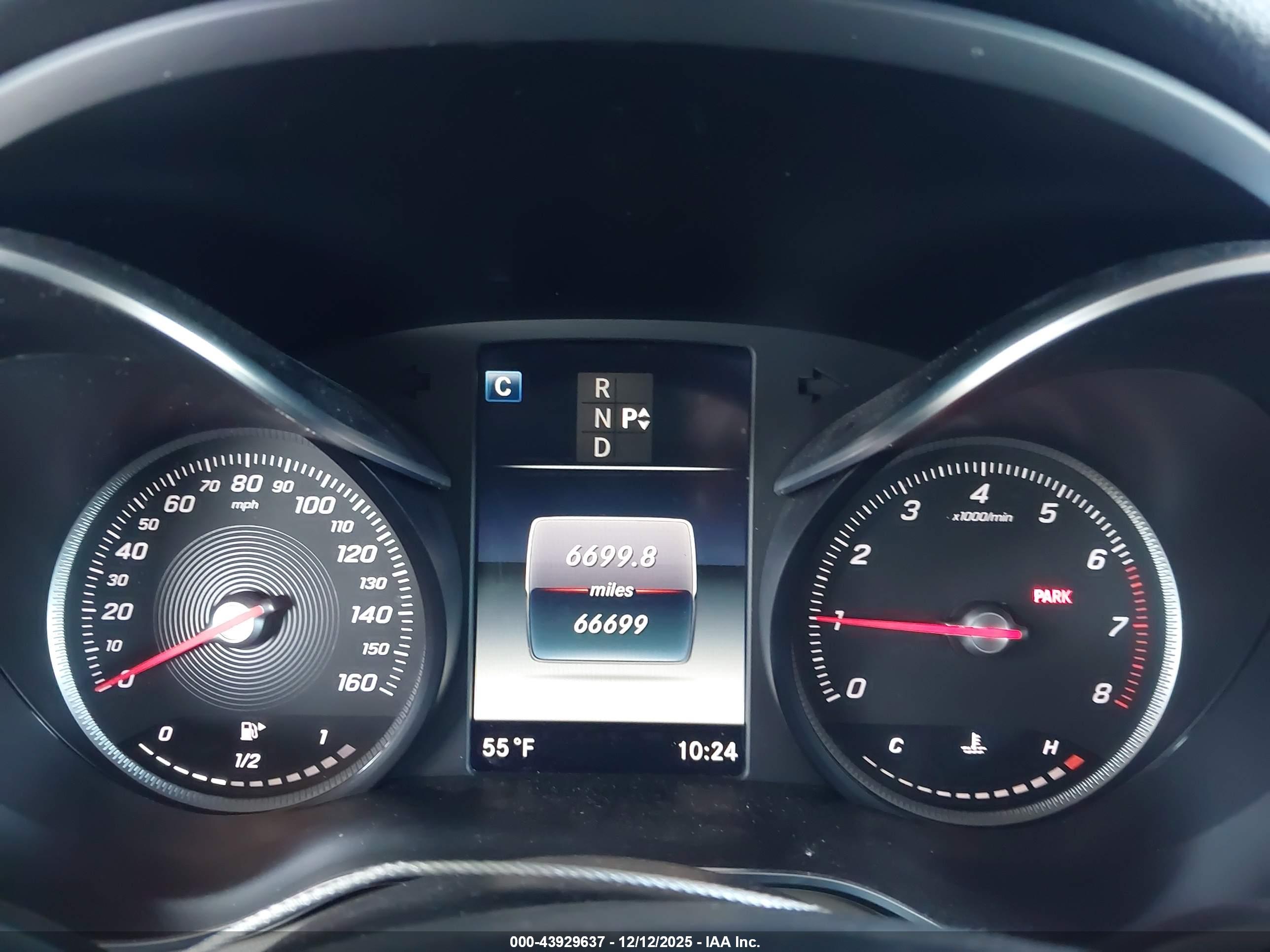 MERCEDES-BENZ GLC image 7
