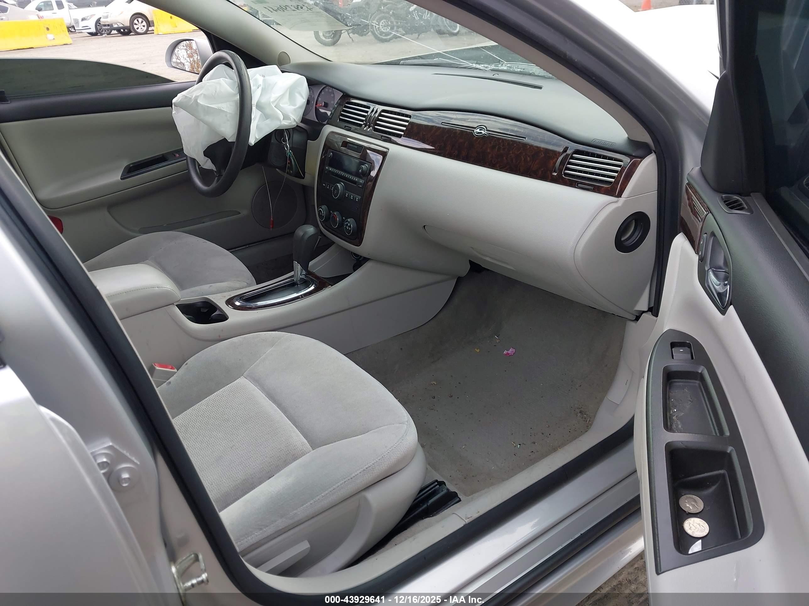 CHEVROLET IMPALA image 5