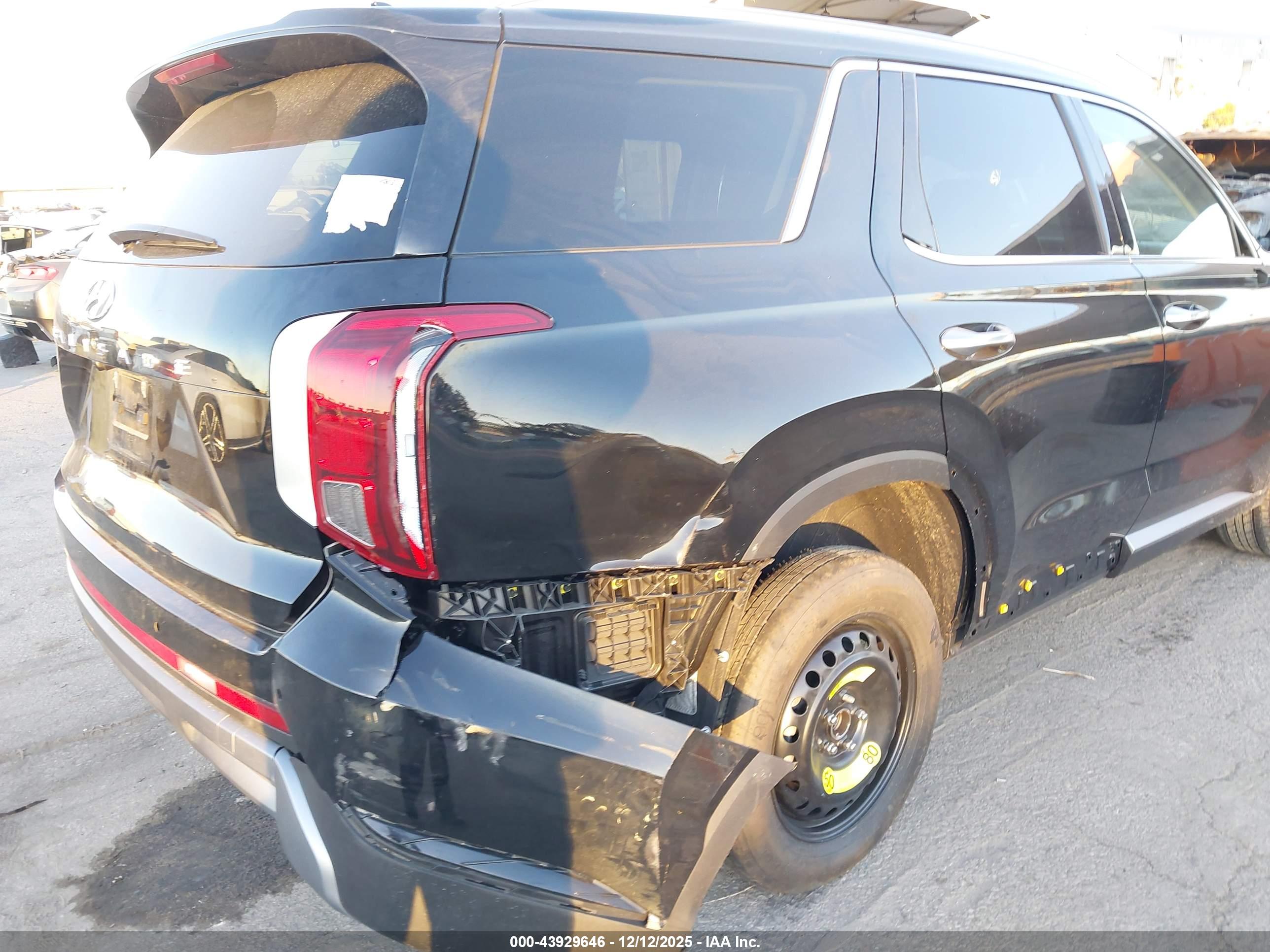 HYUNDAI PALISADE image 6