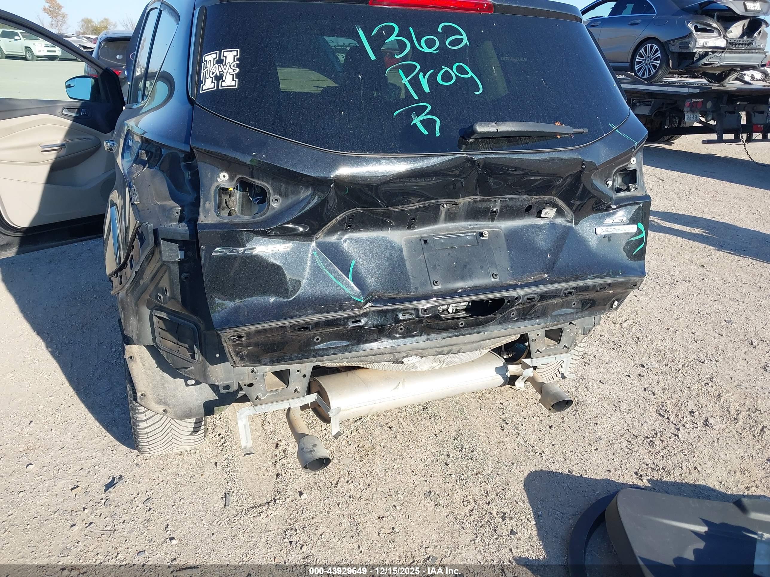 FORD ESCAPE image 6