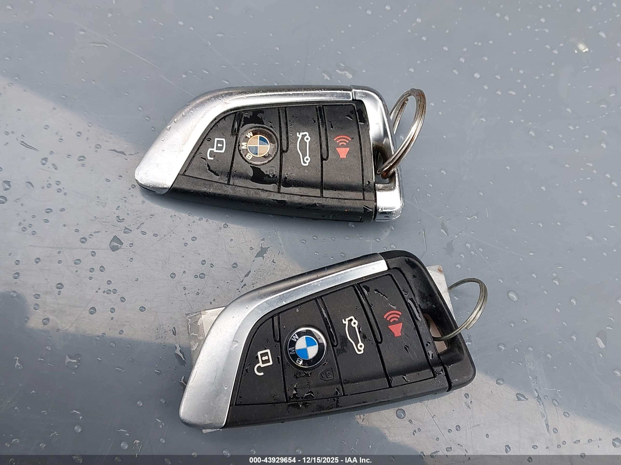 BMW 3 image 11