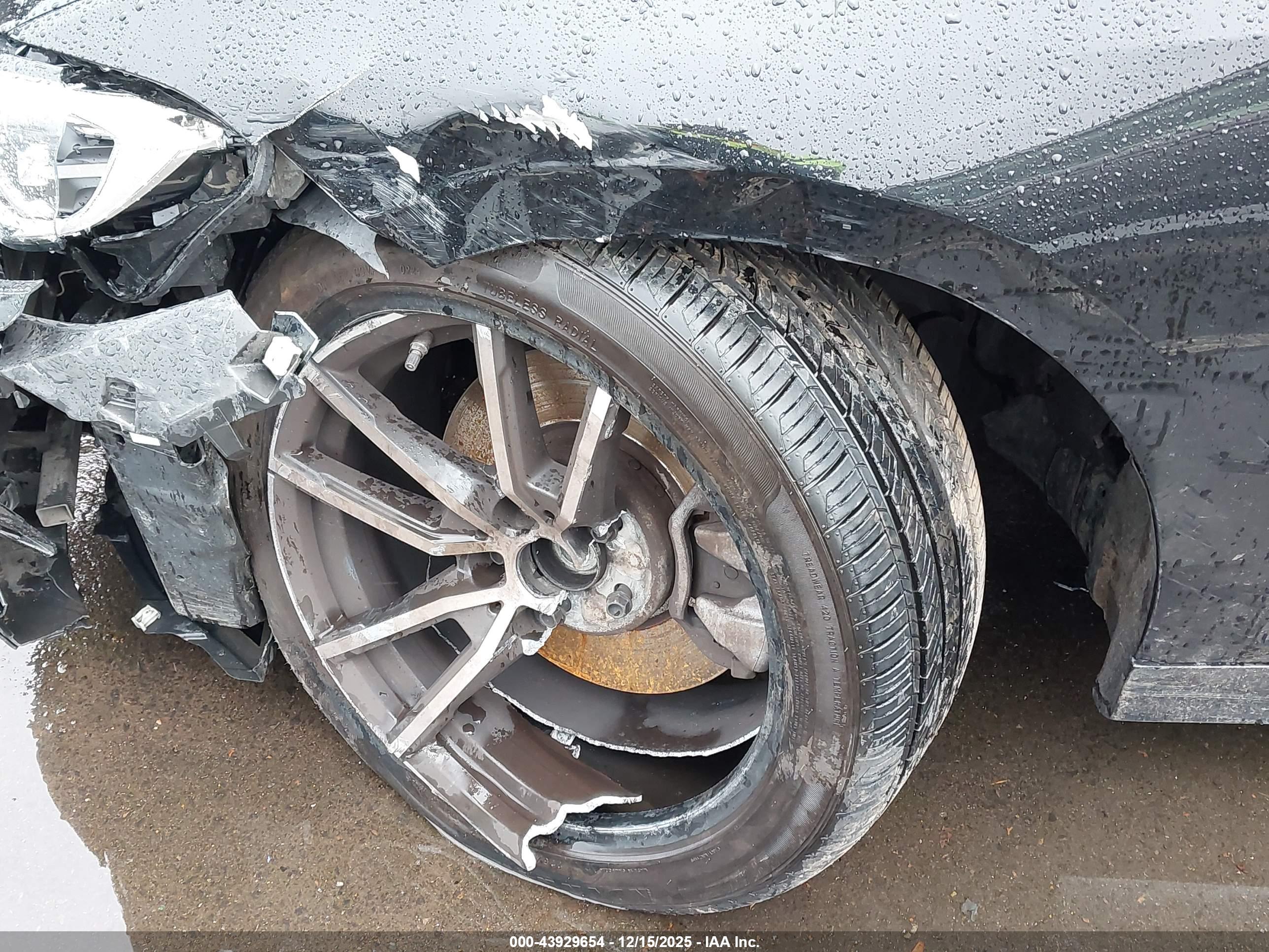 BMW 3 image 6