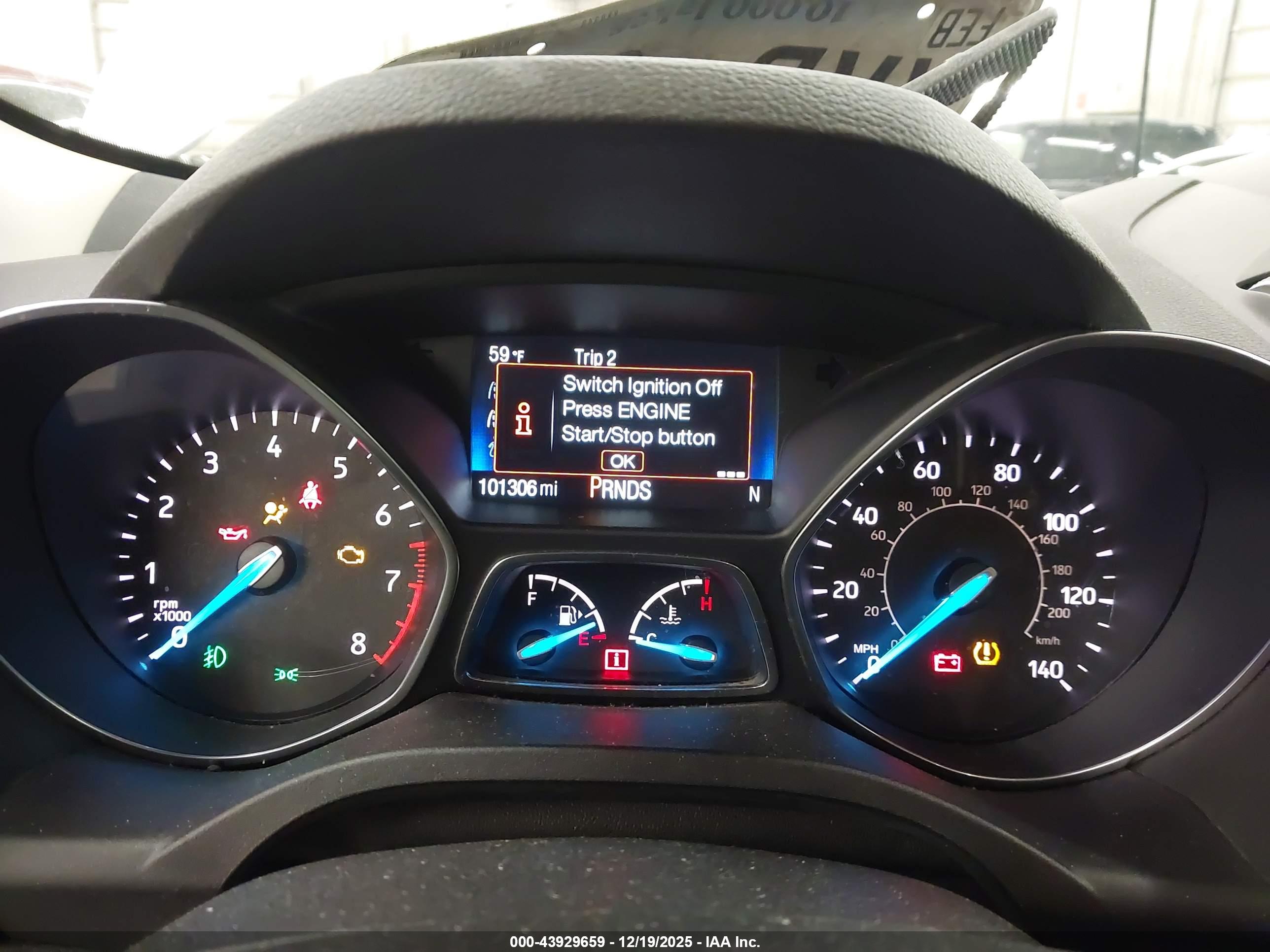 FORD ESCAPE image 7
