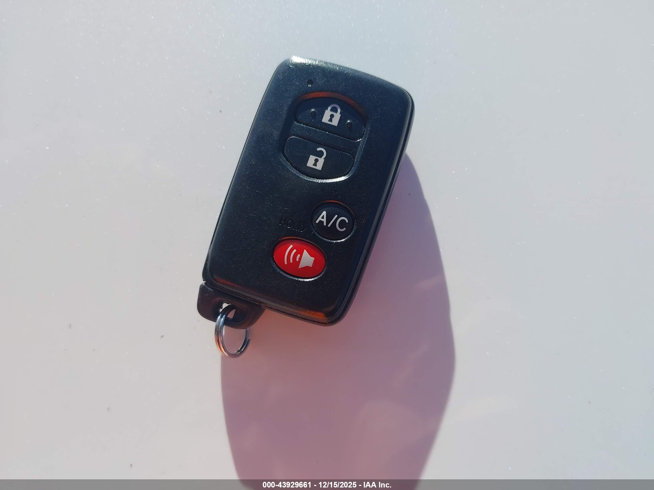 TOYOTA PRIUS image 11