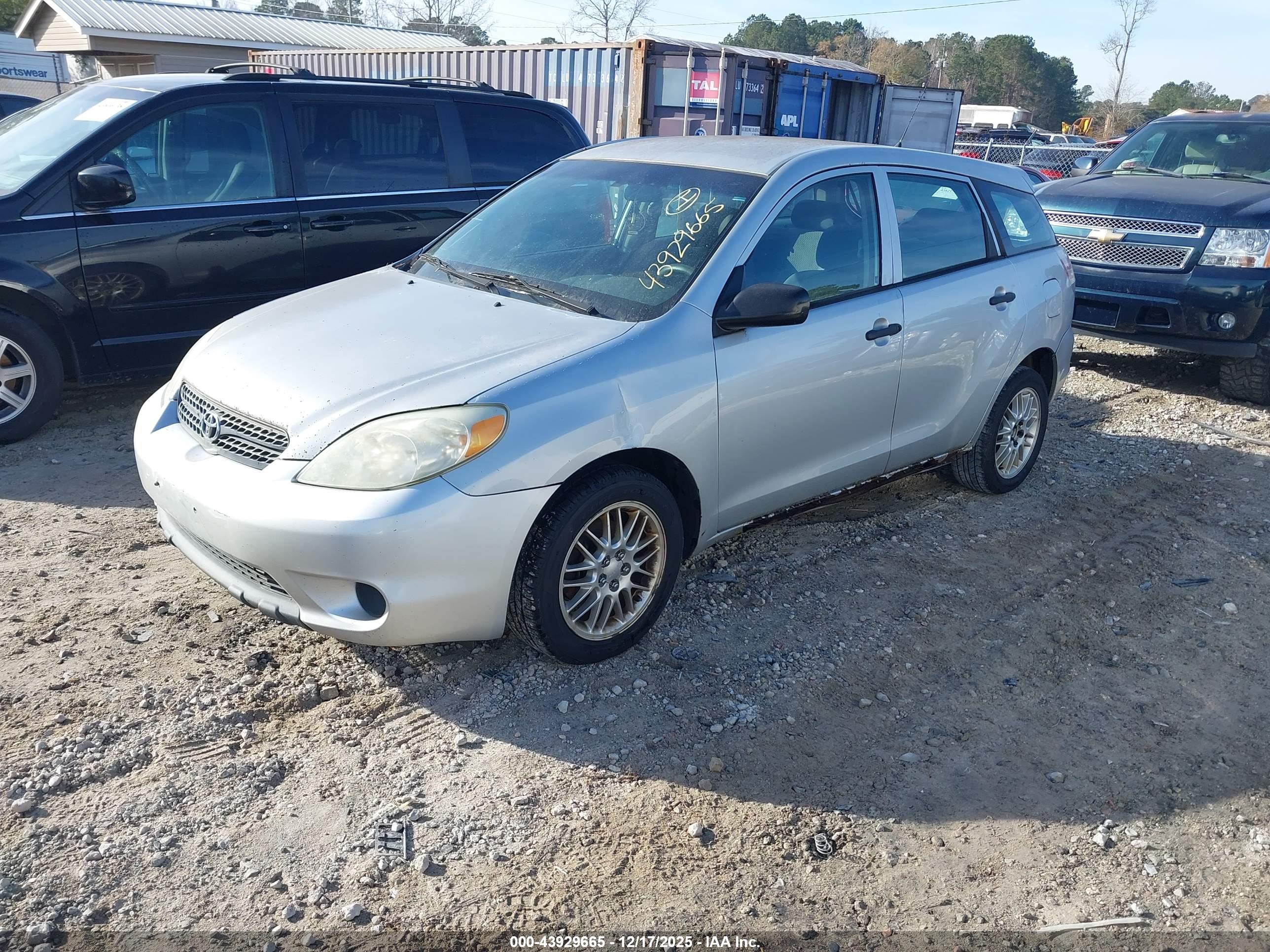 TOYOTA MATRIX image 2
