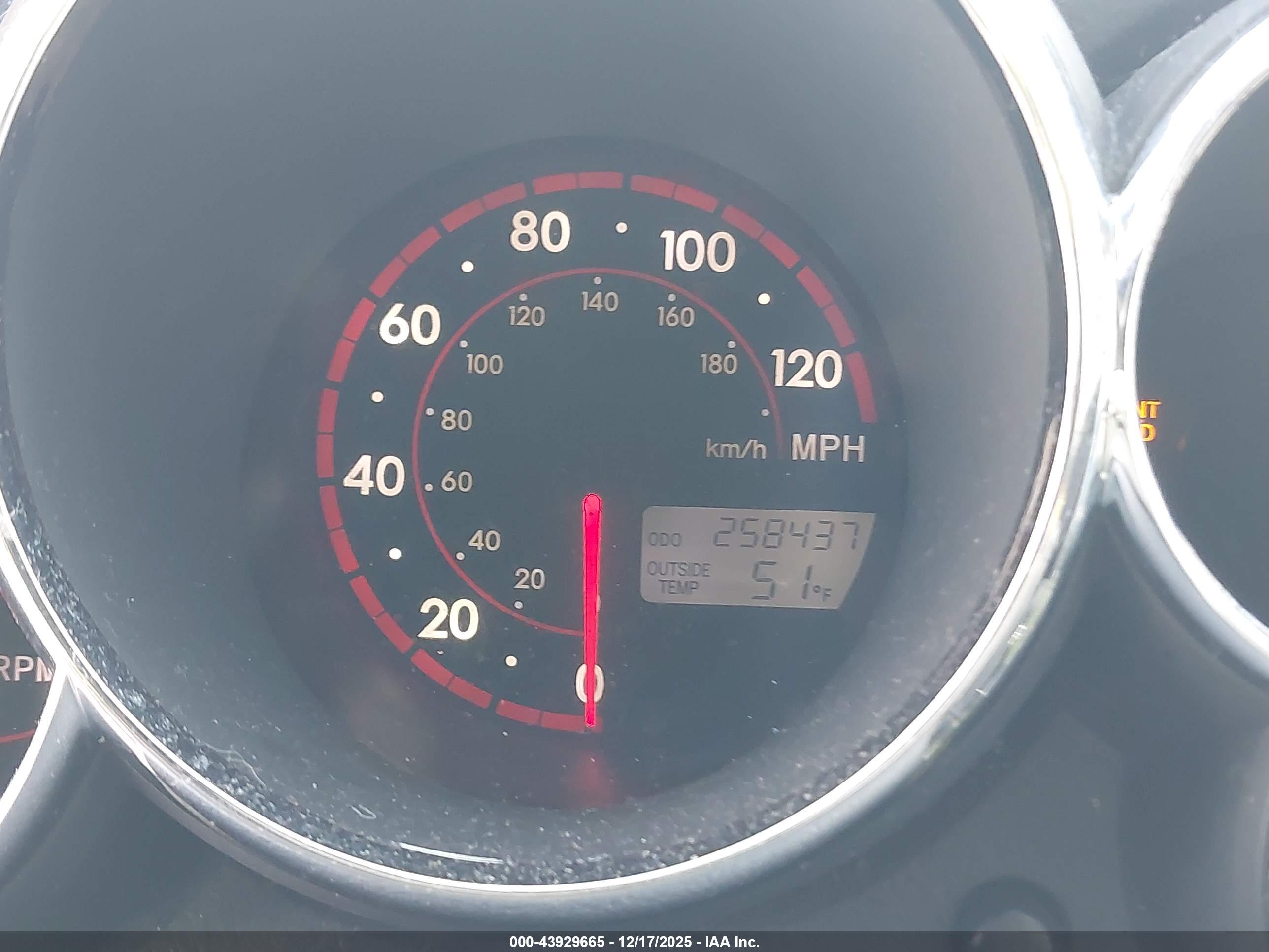 TOYOTA MATRIX image 7