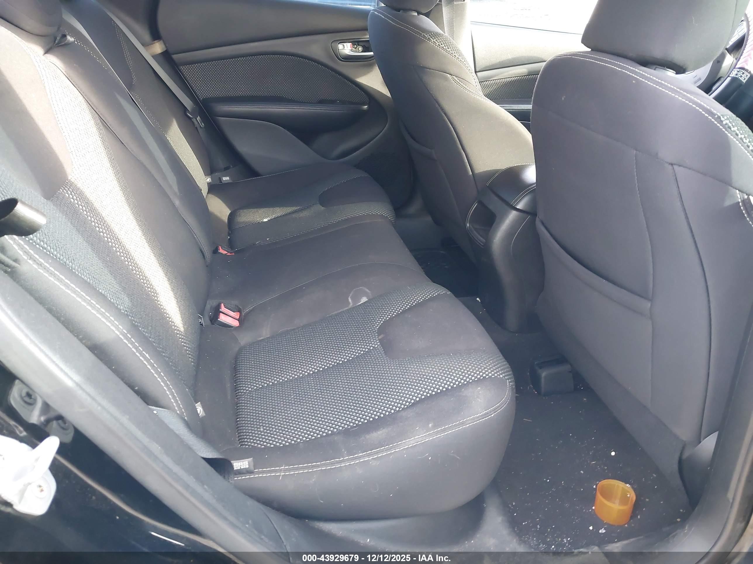DODGE DART image 8