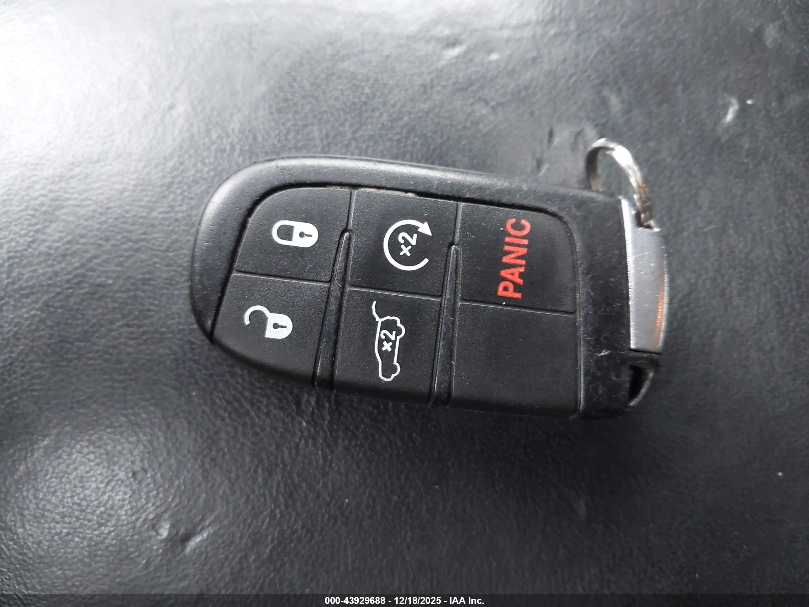 DODGE DURANGO image 11