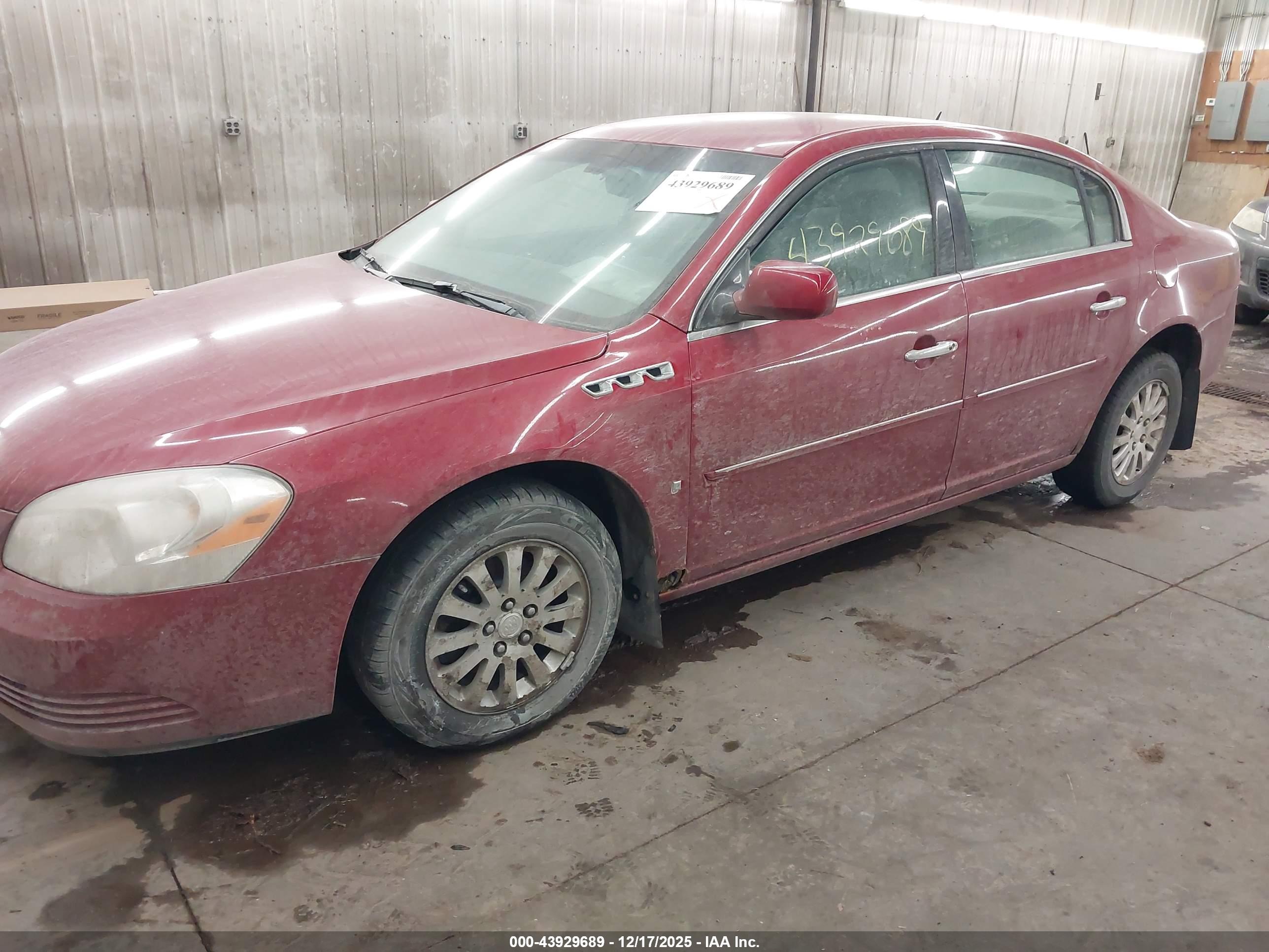 BUICK LUCERNE image 2