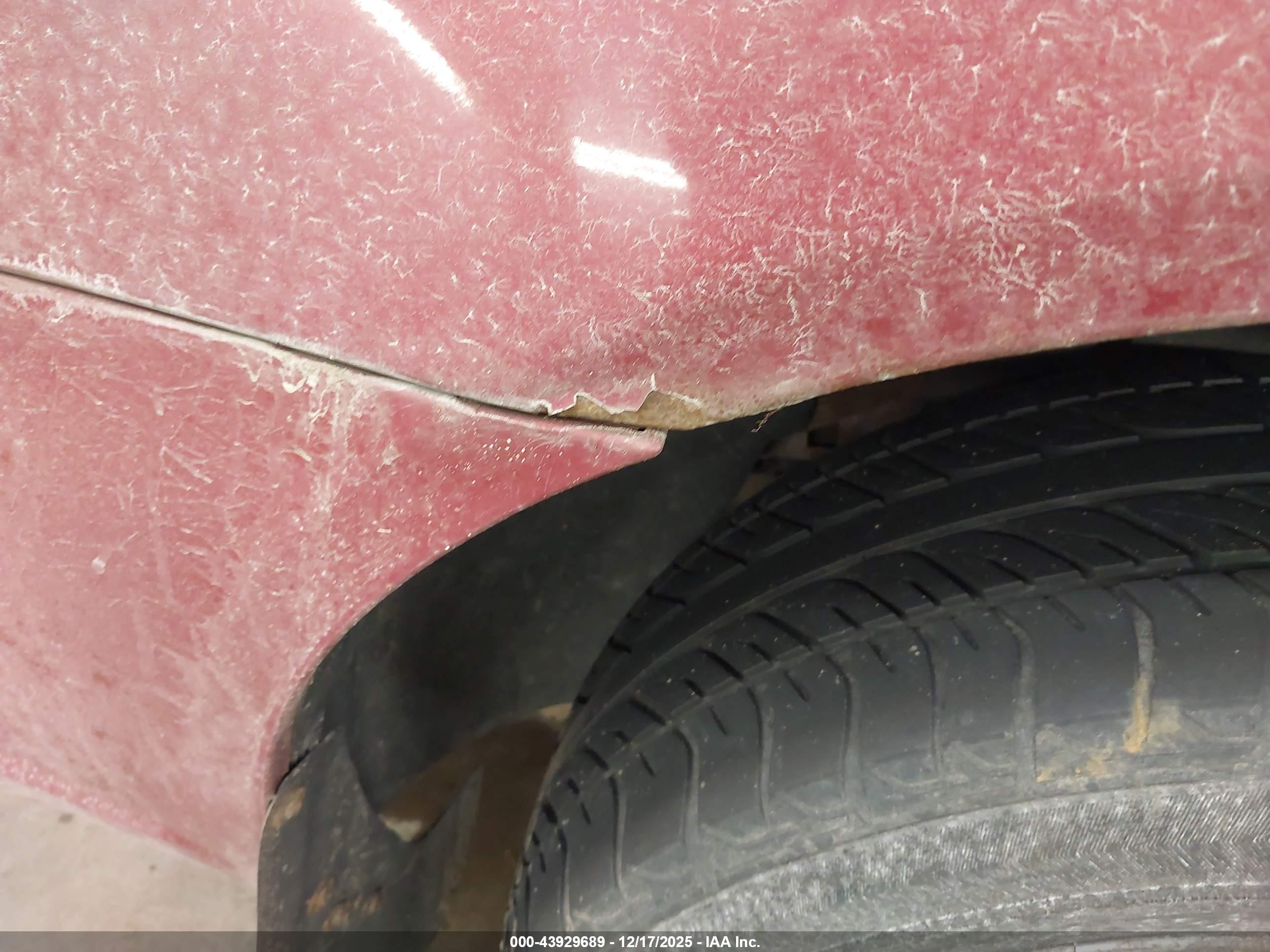 BUICK LUCERNE image 6