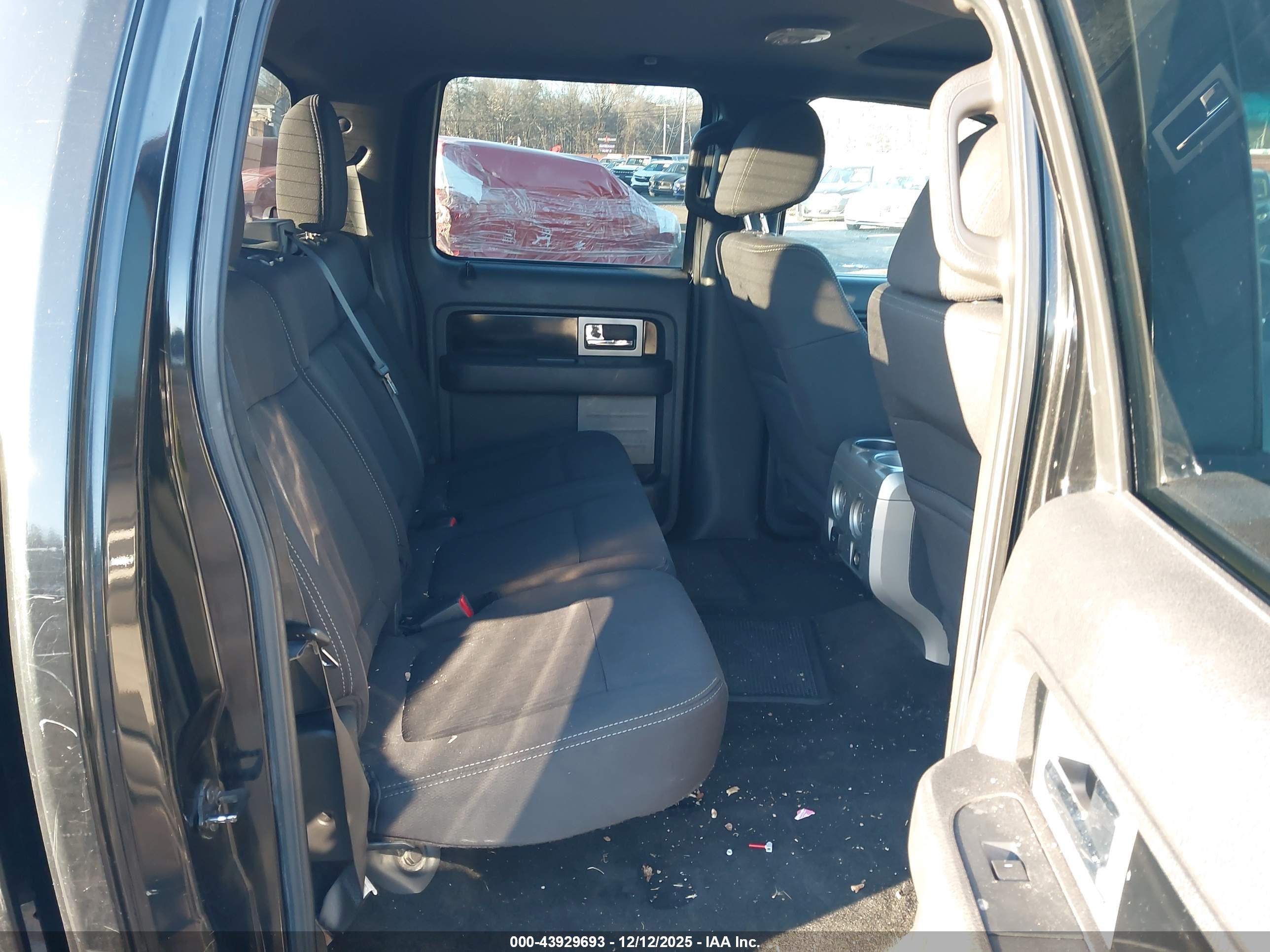FORD F-150 image 8