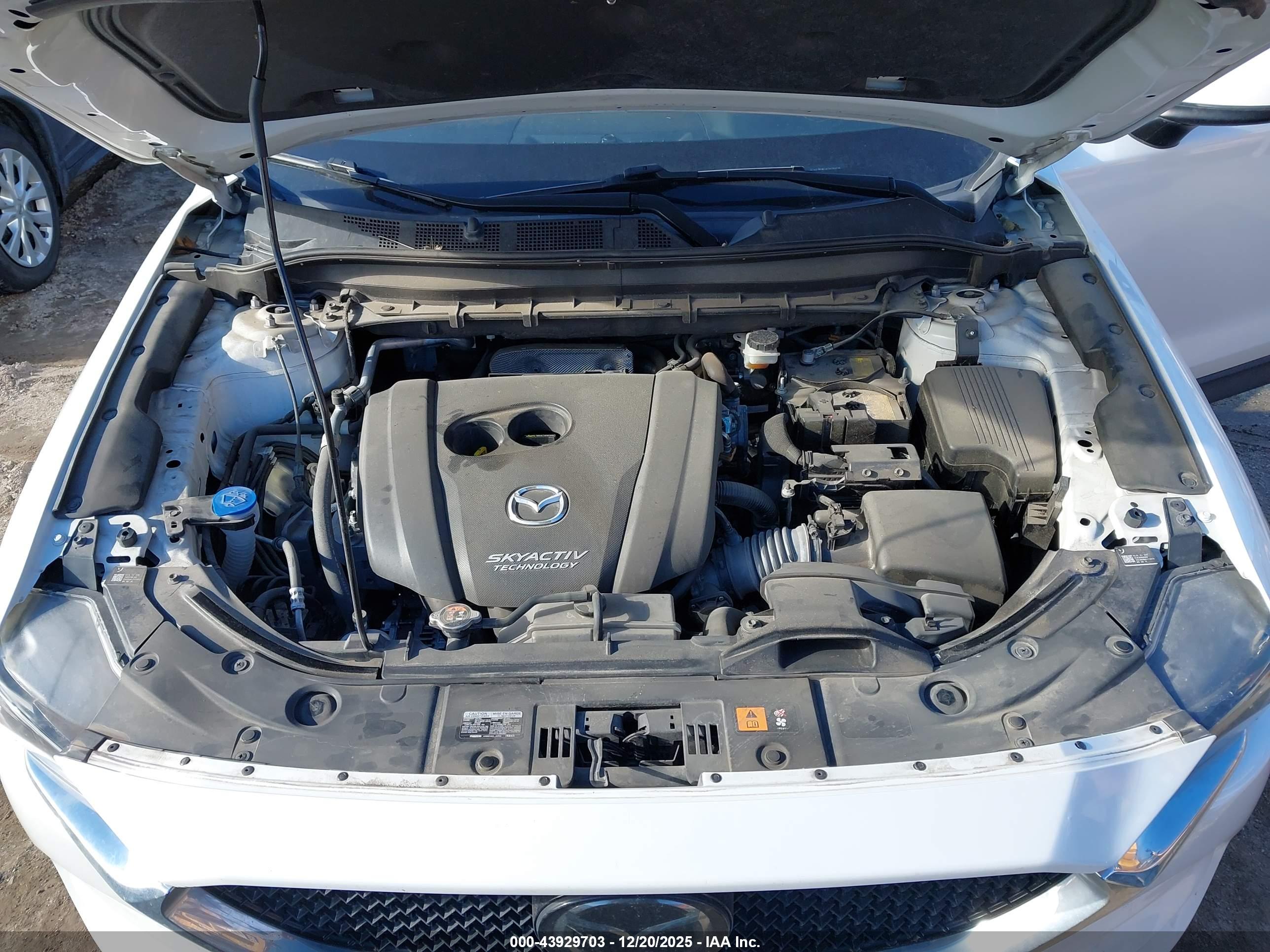 MAZDA CX-5 image 10