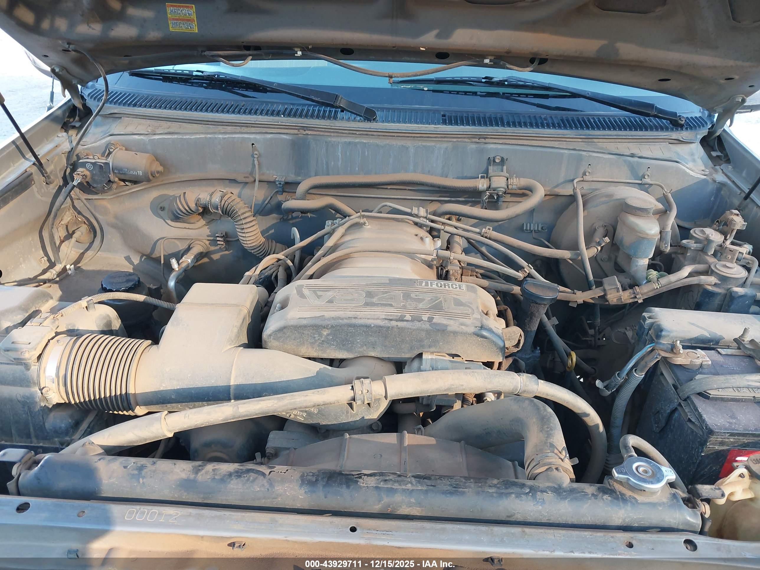 TOYOTA TUNDRA image 10