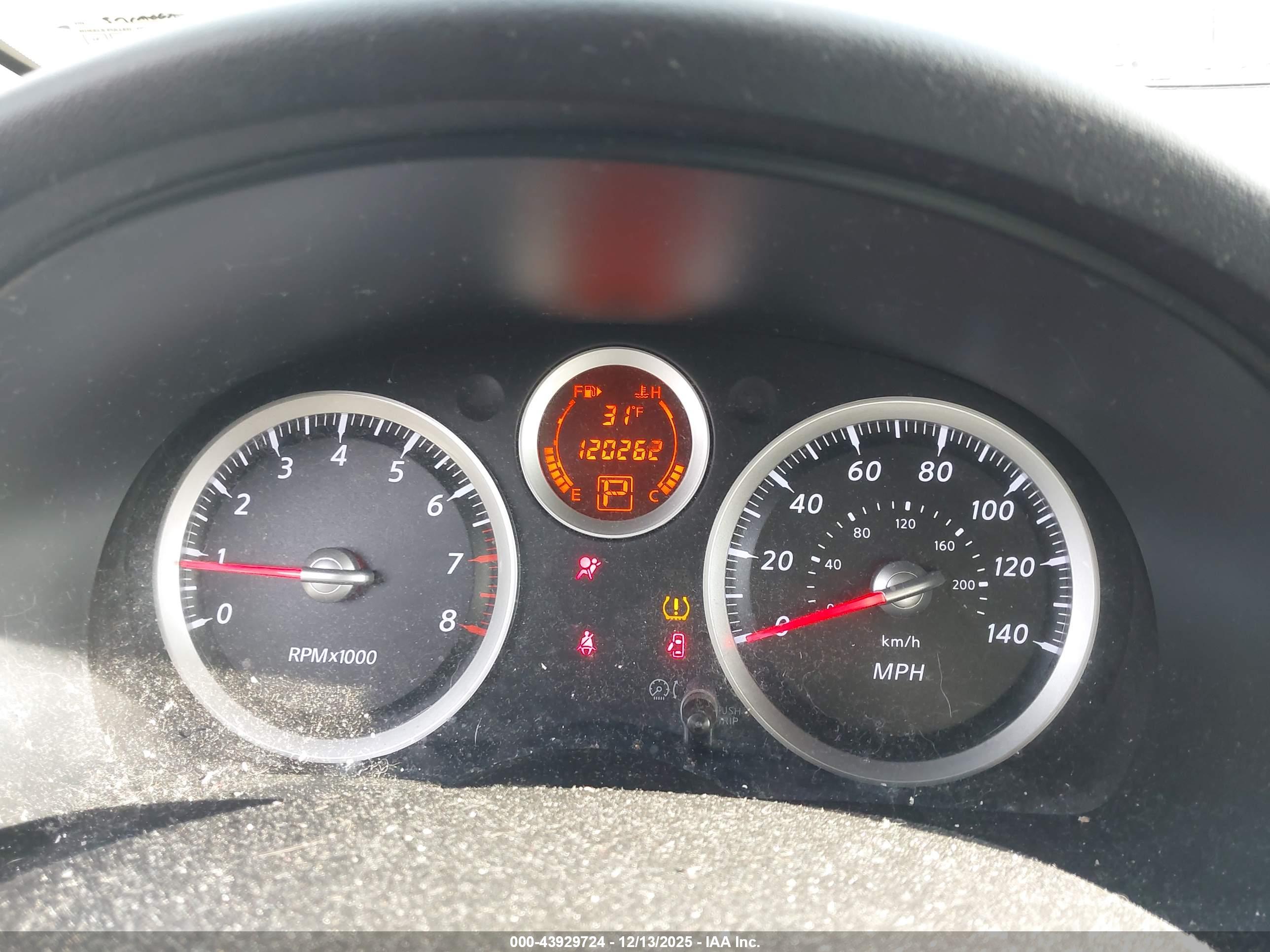 NISSAN SENTRA image 7