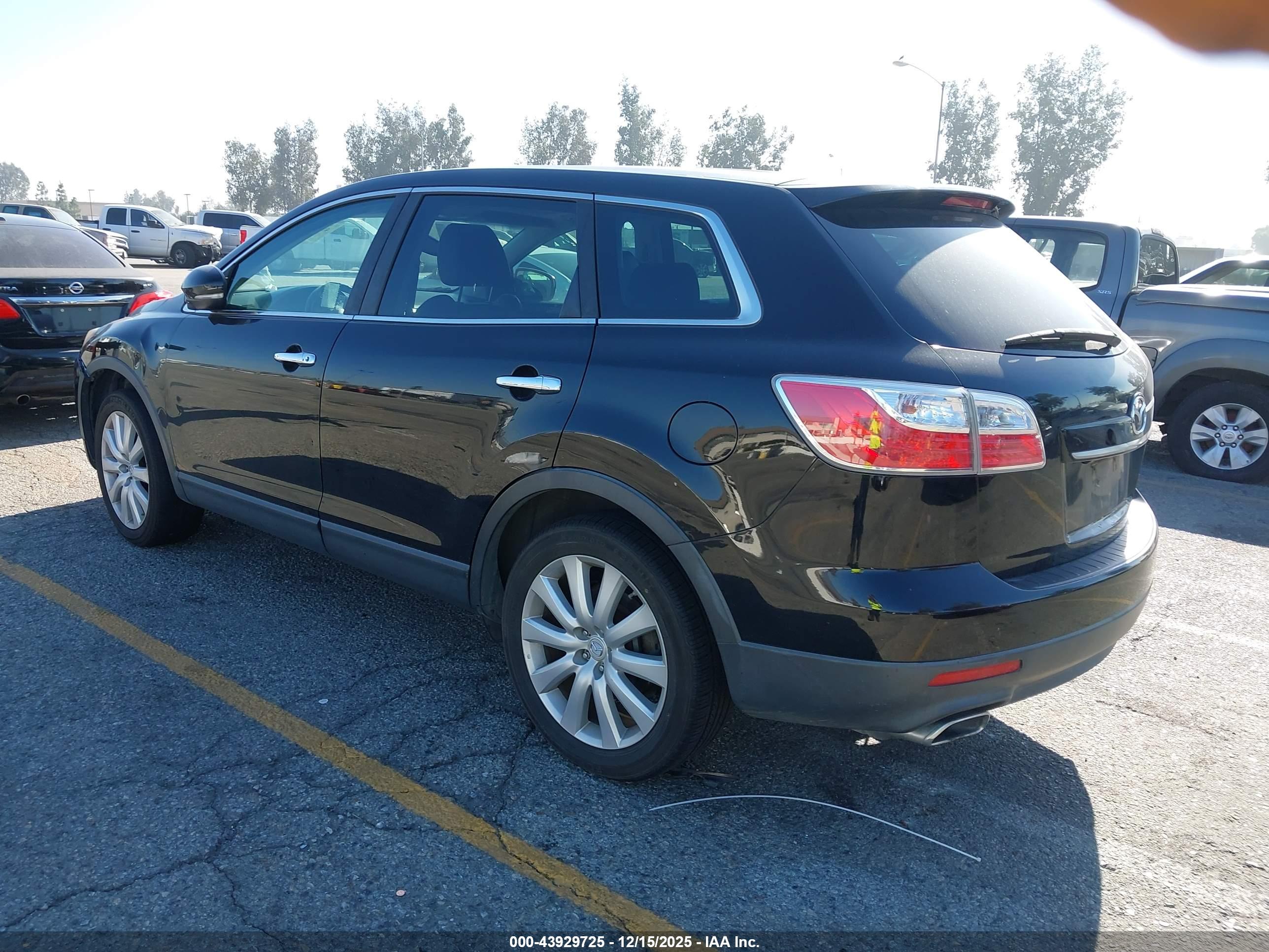 MAZDA CX-9 image 3