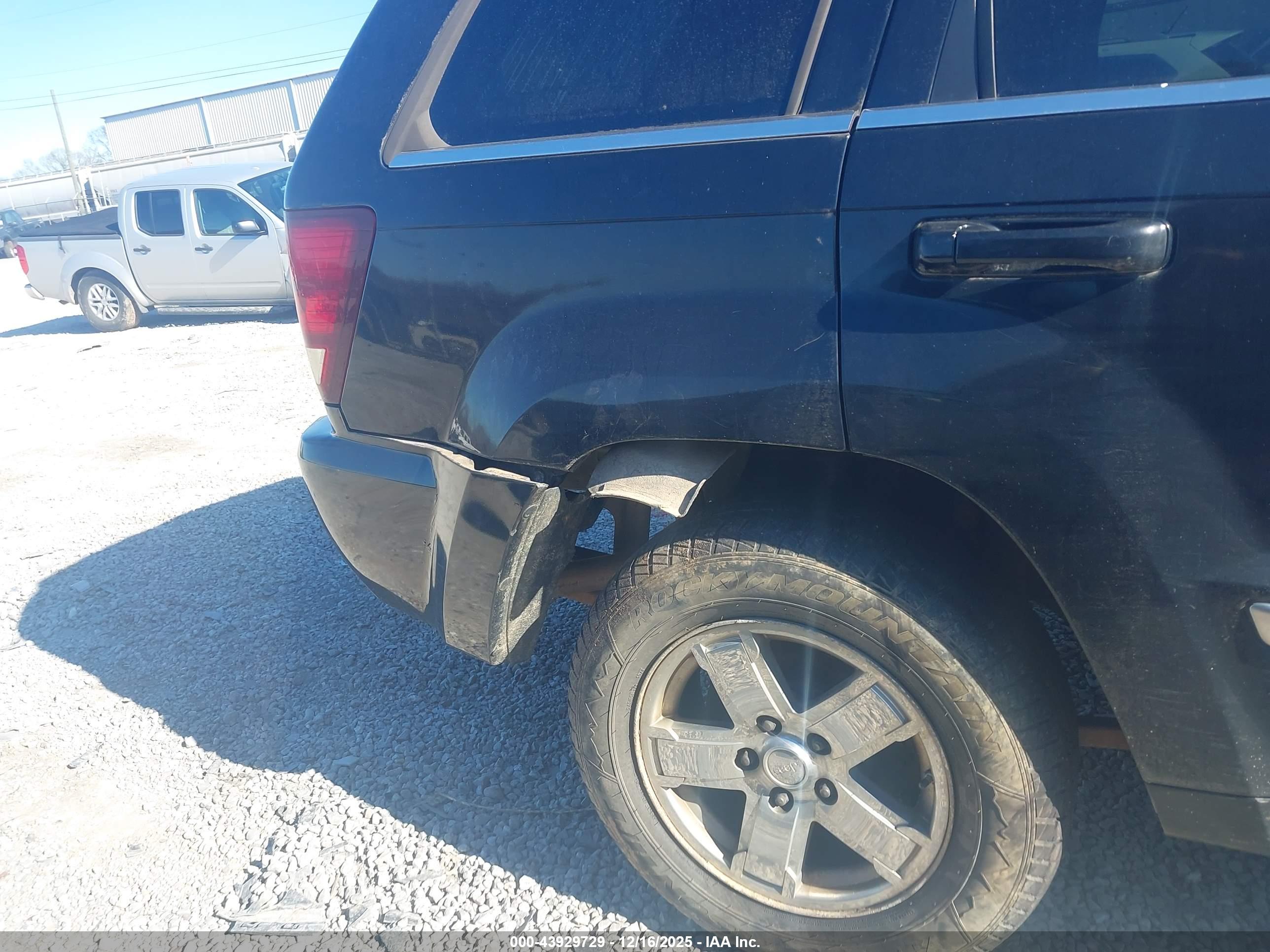 JEEP GRAND image 6