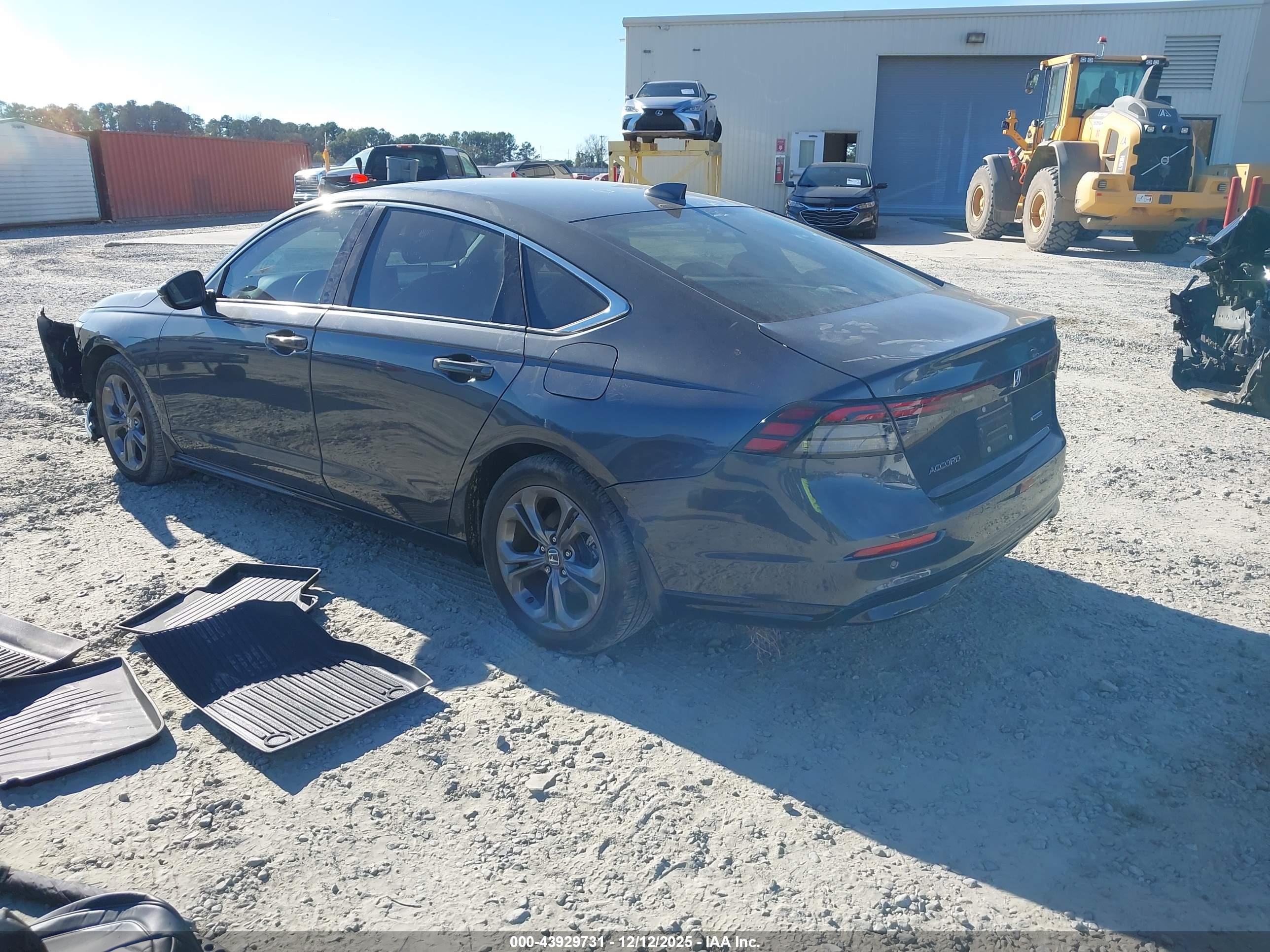 HONDA ACCORD image 3