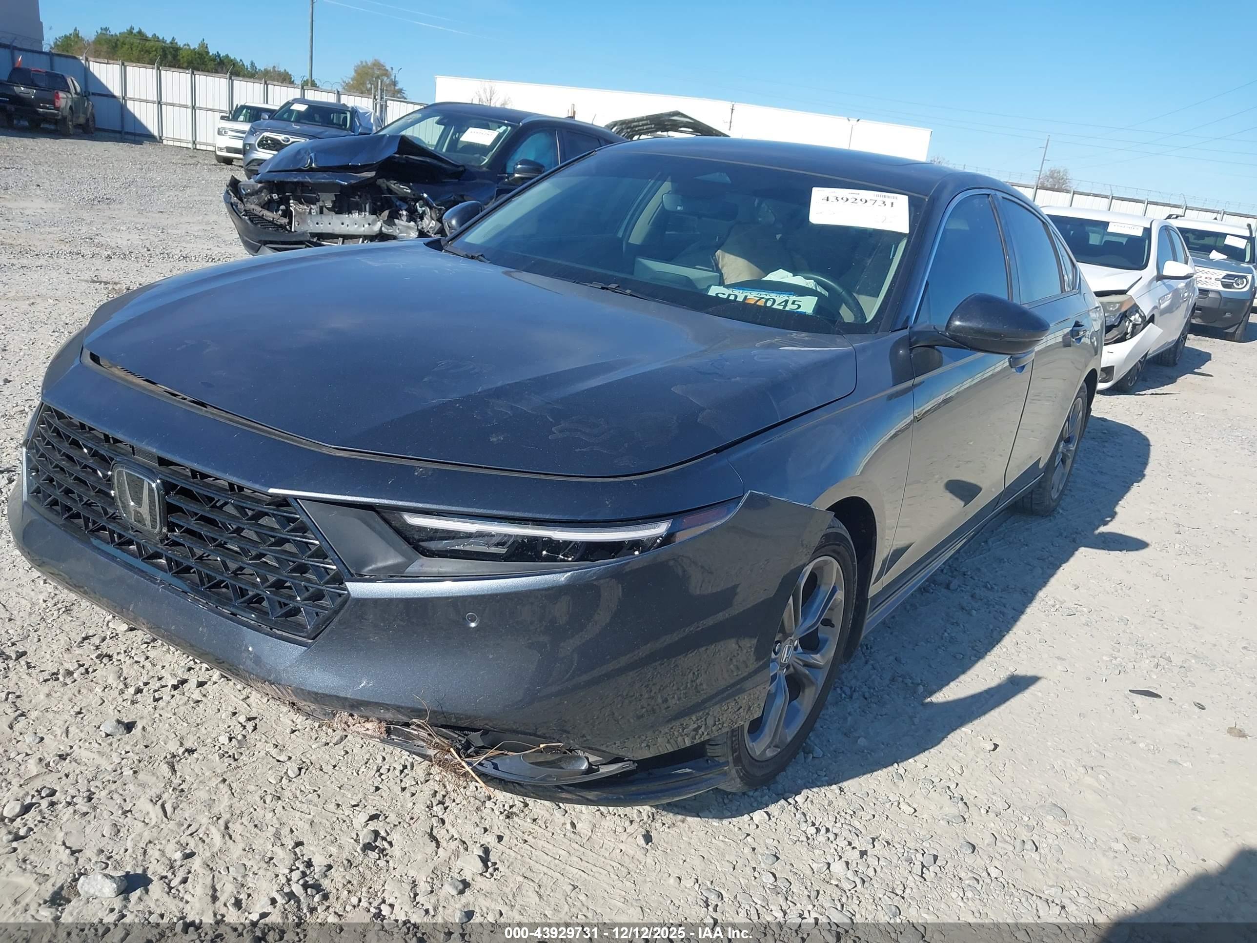 HONDA ACCORD image 6