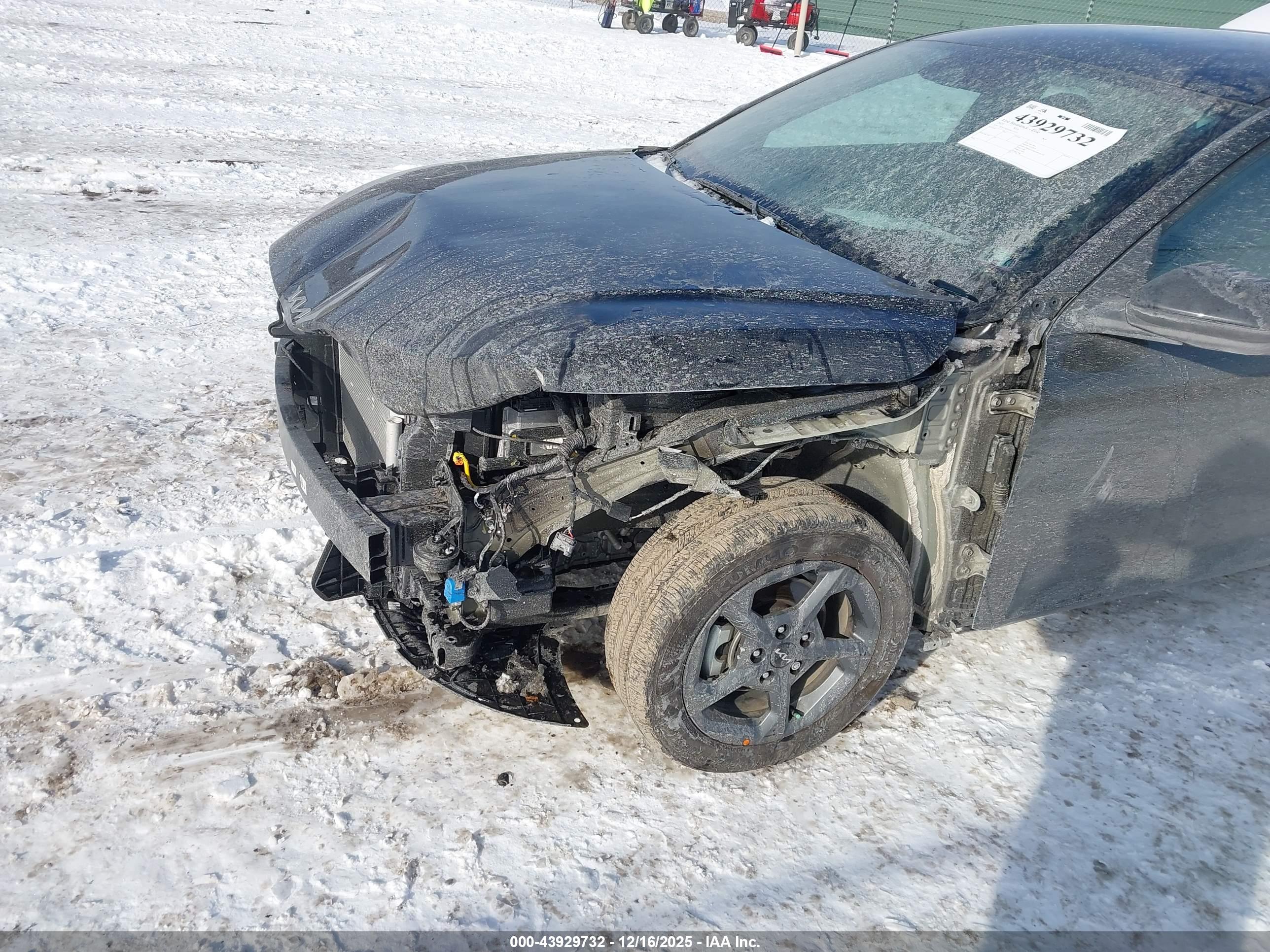 KIA K4 image 6